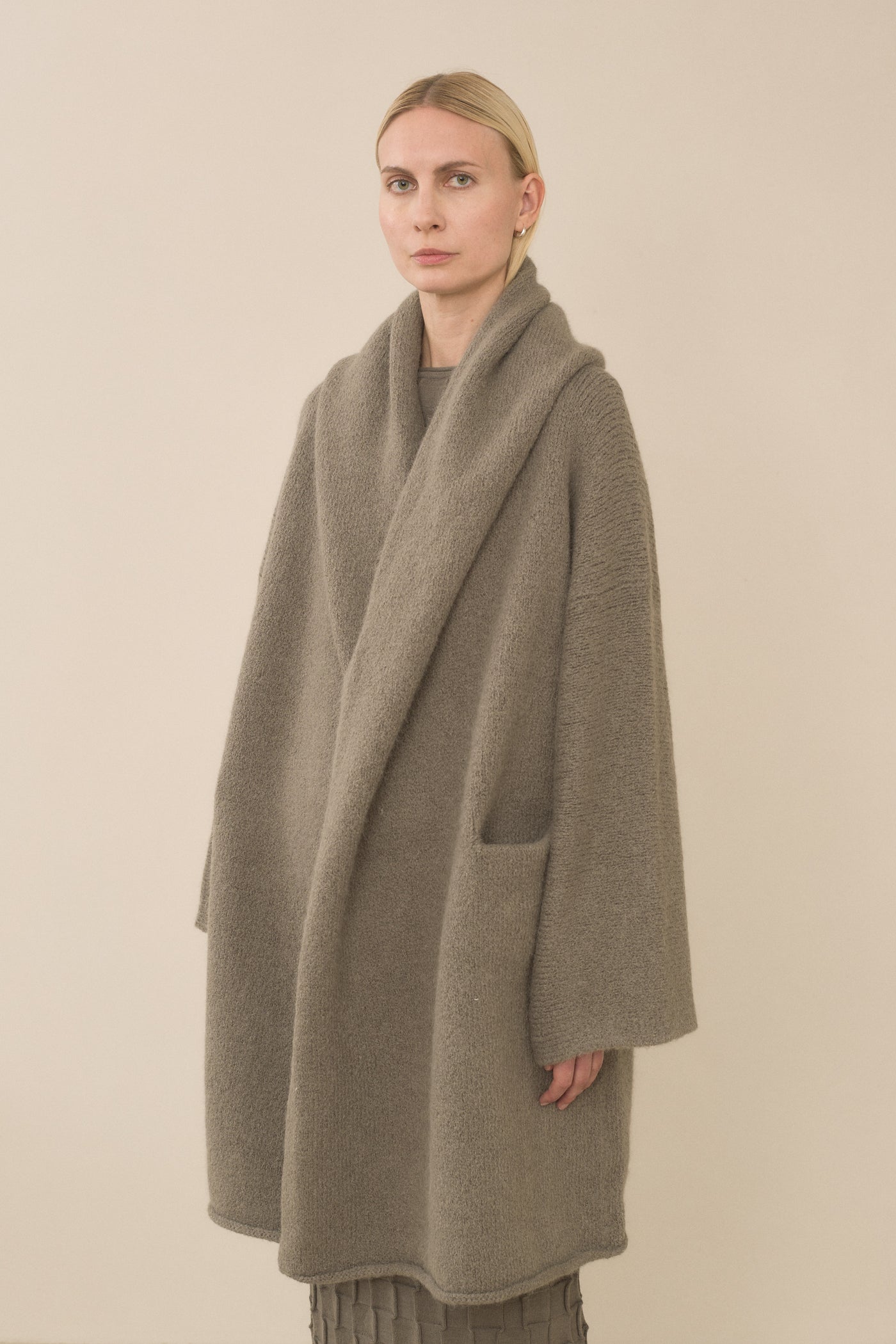 CAPOTE COAT