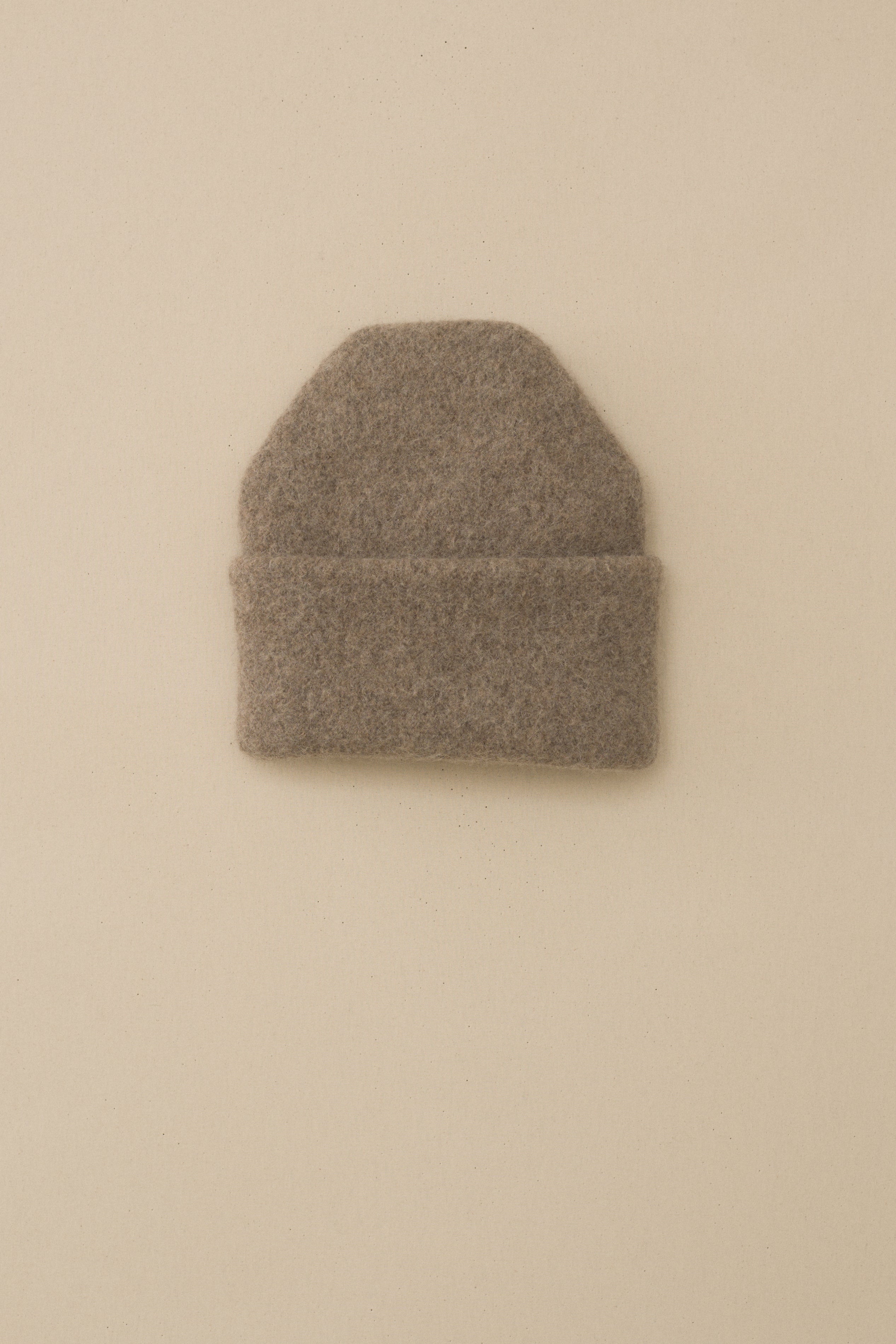 CARPENTER HAT