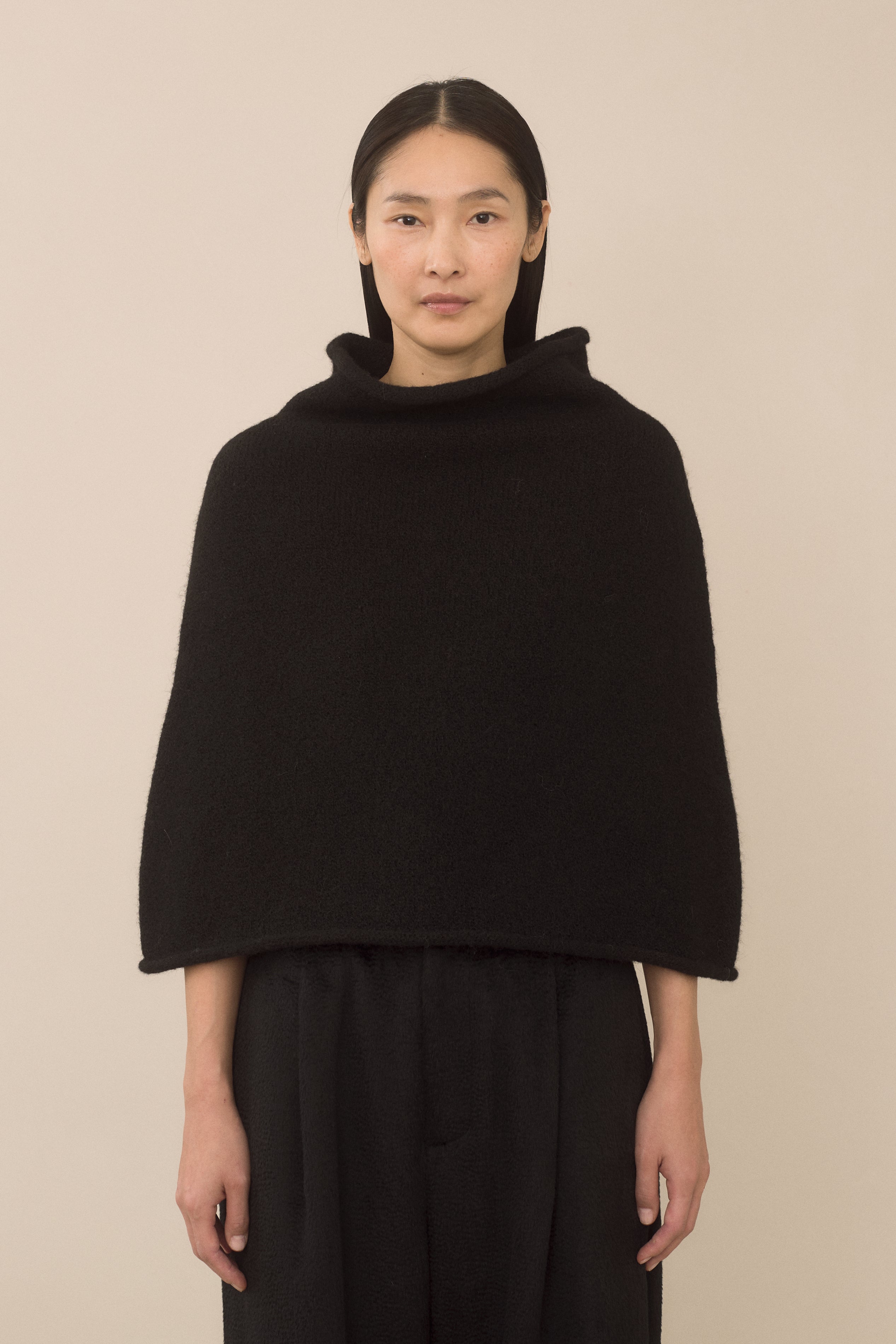 PYRAMID SHOULDERS