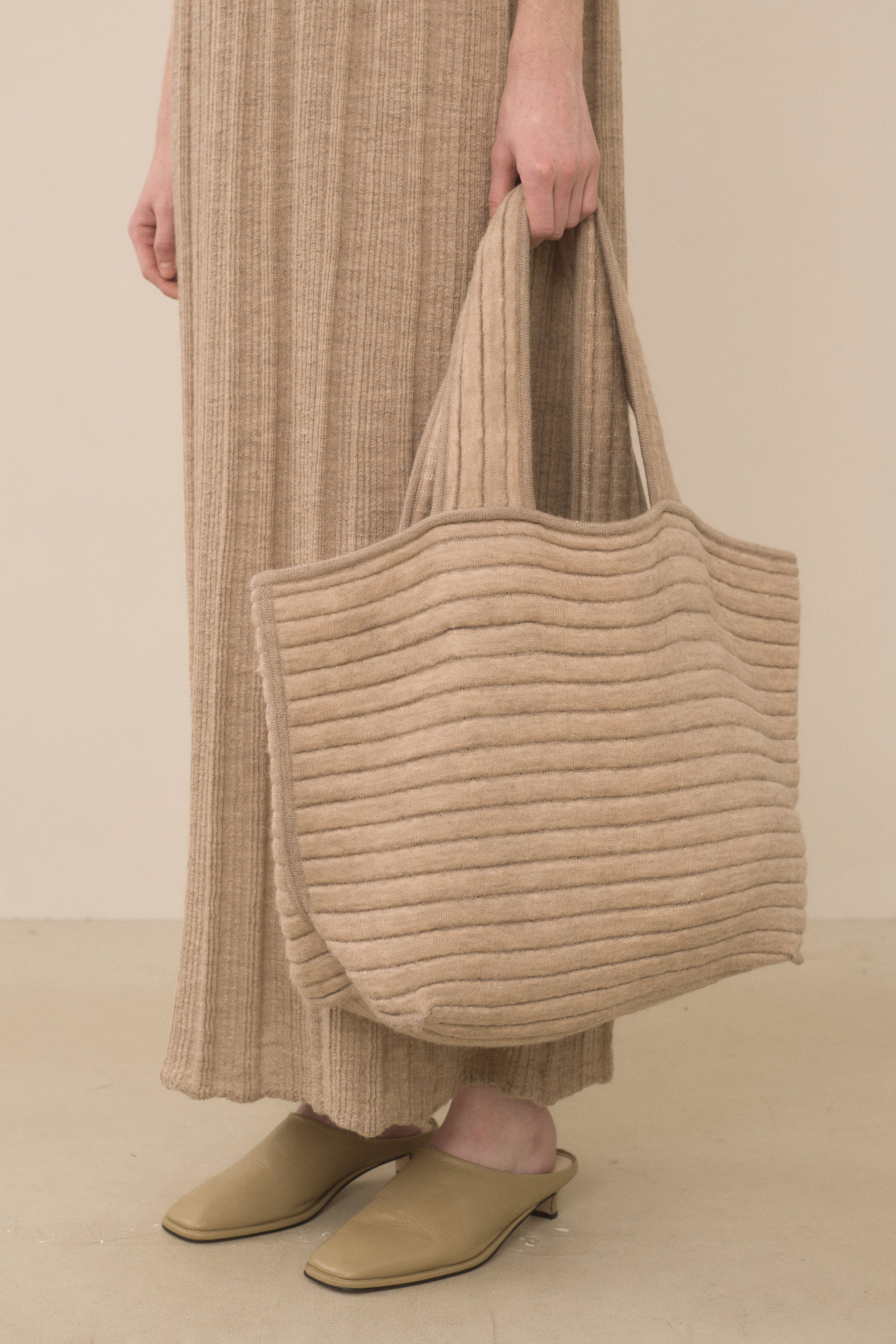 TAMI TOTE