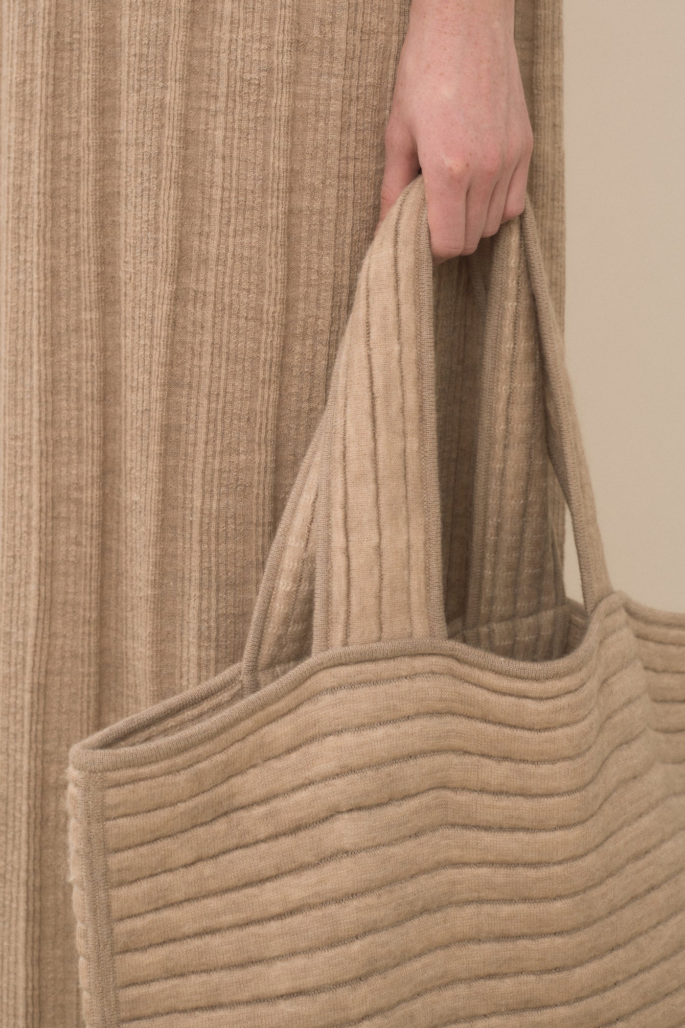 TAMI TOTE