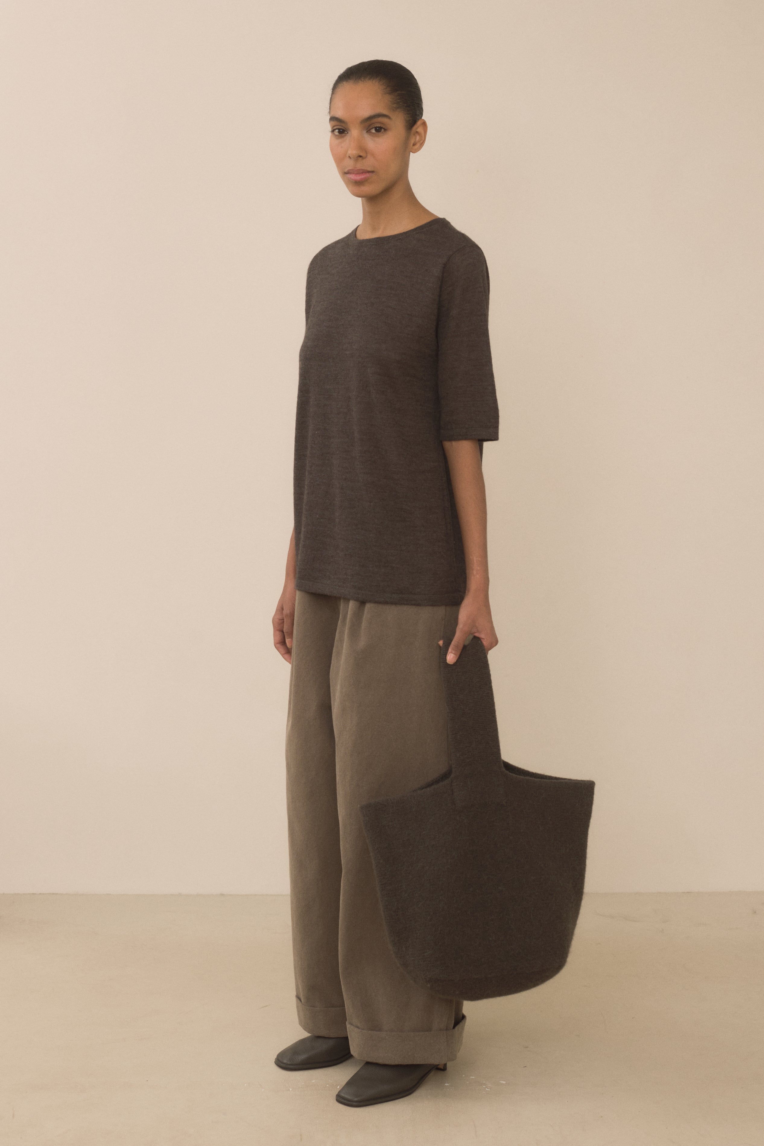 KNIT BUCKET