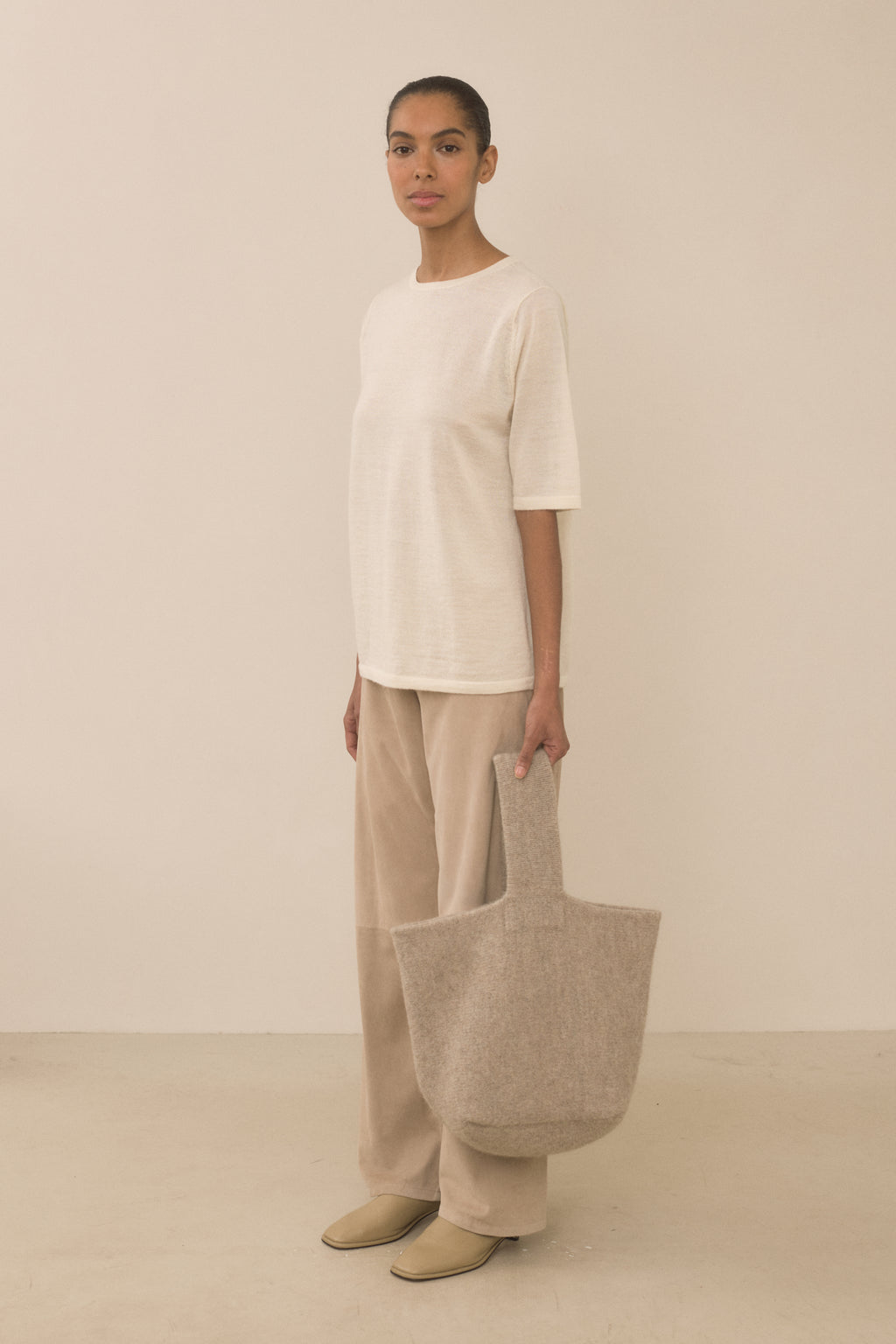 KNIT BUCKET