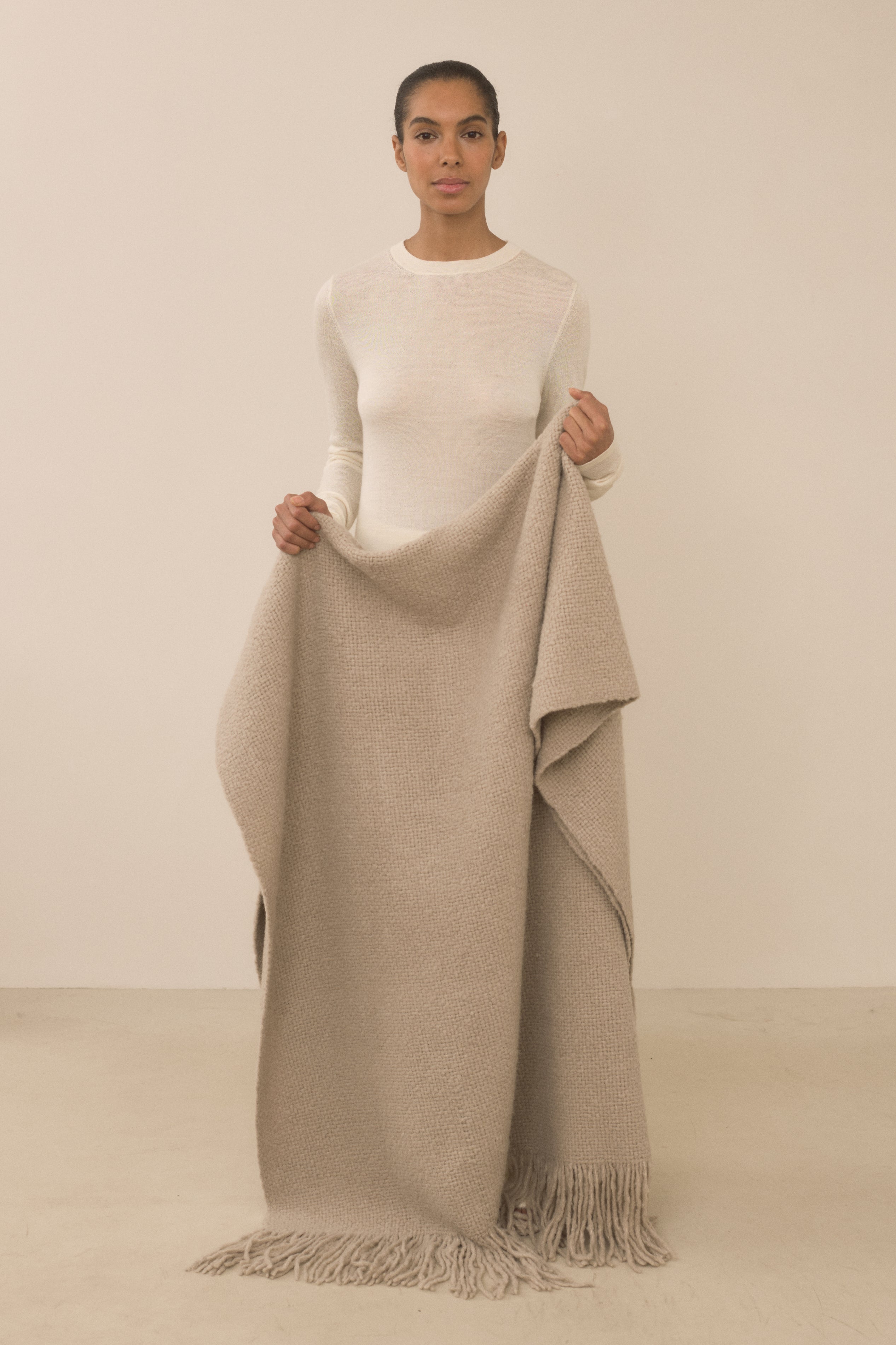 HANDWOVEN BRUSHED BLANKET