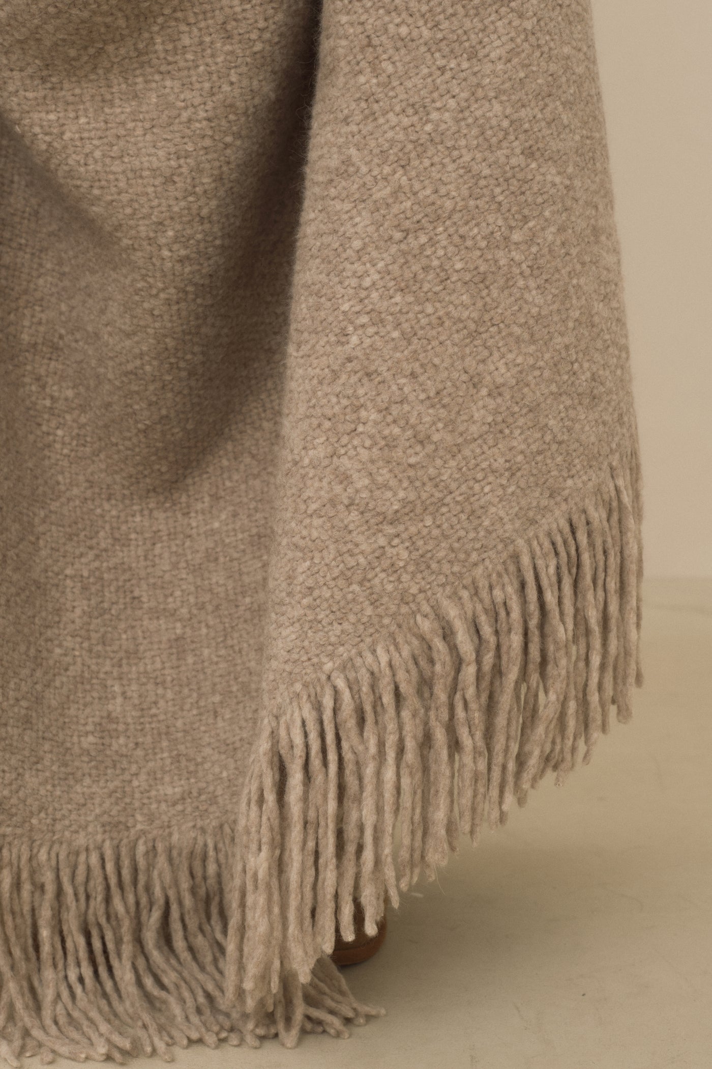 HANDWOVEN BRUSHED BLANKET