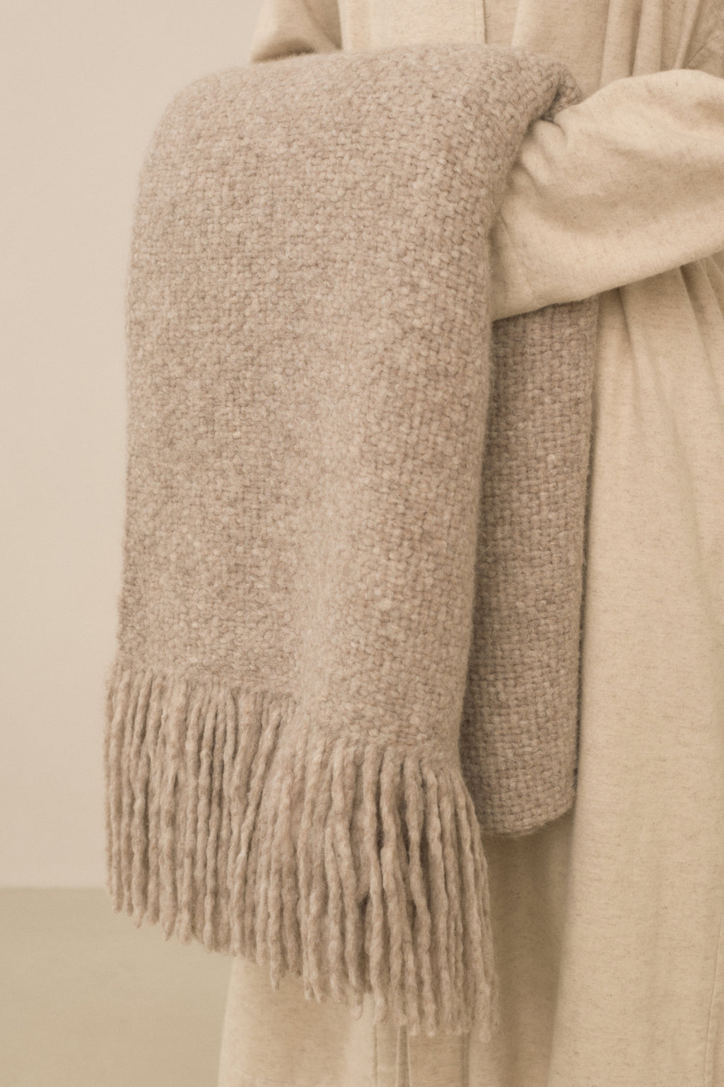 HANDWOVEN BRUSHED BLANKET