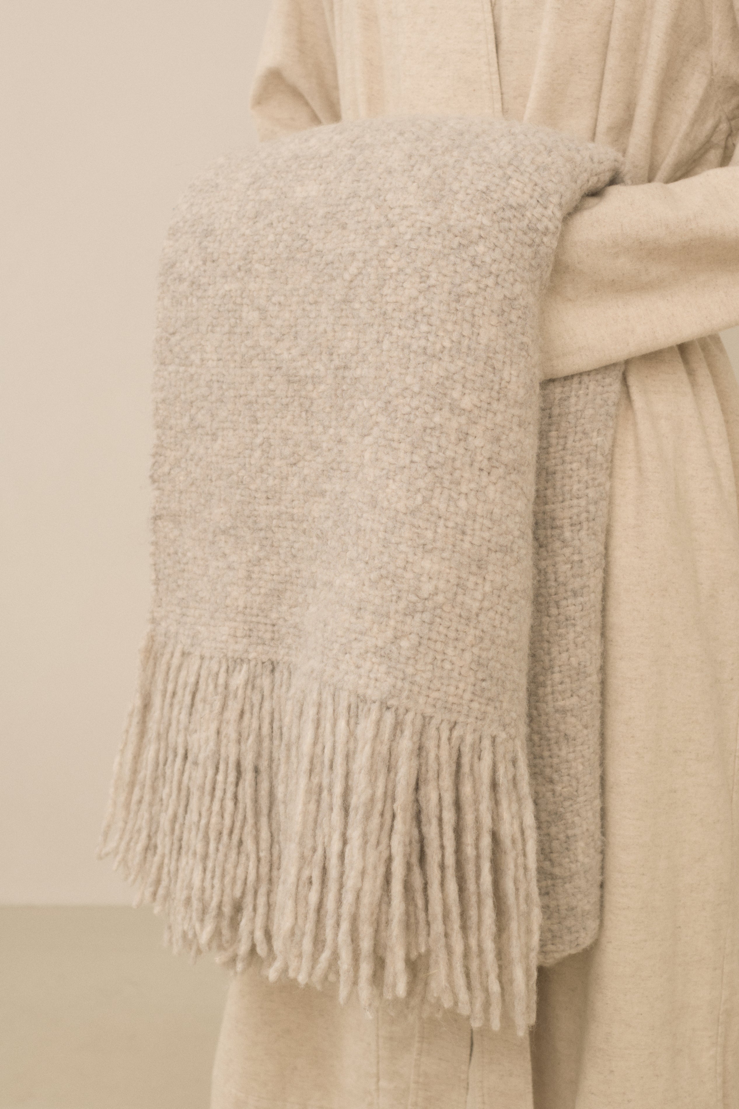 HANDWOVEN BRUSHED BLANKET