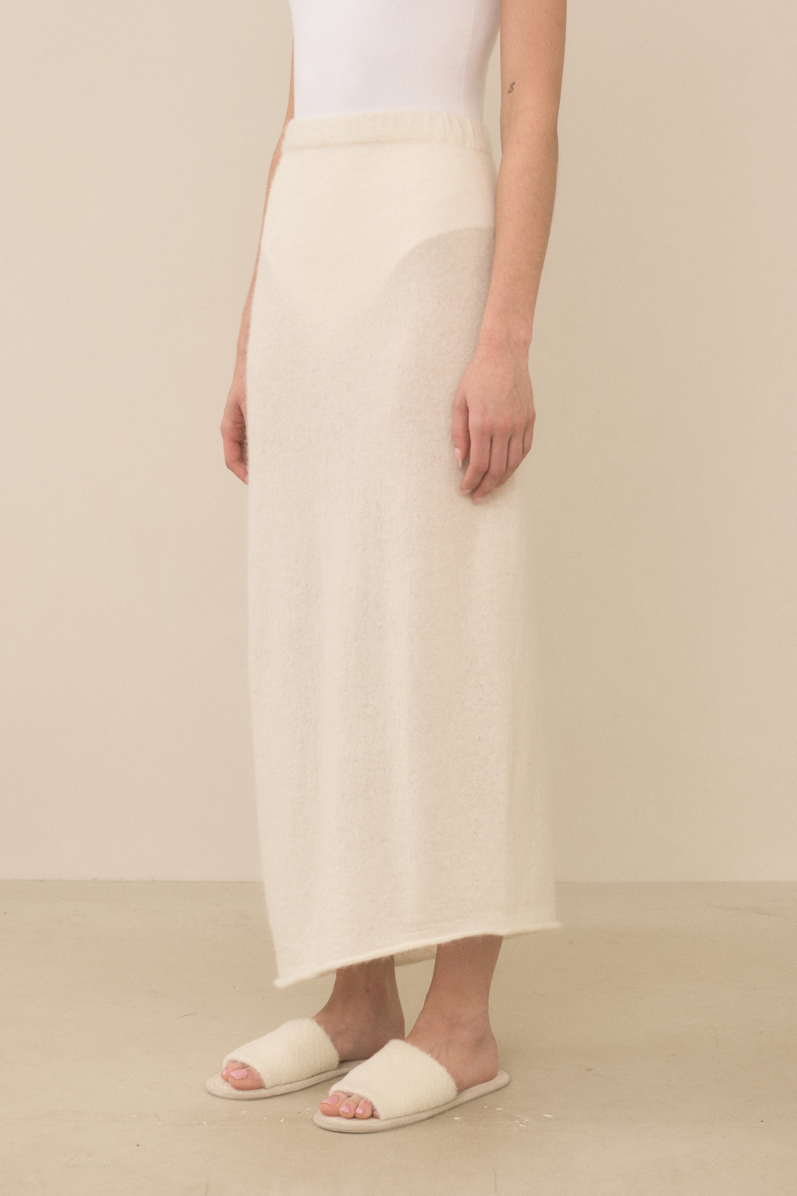 ASKEW SKIRT