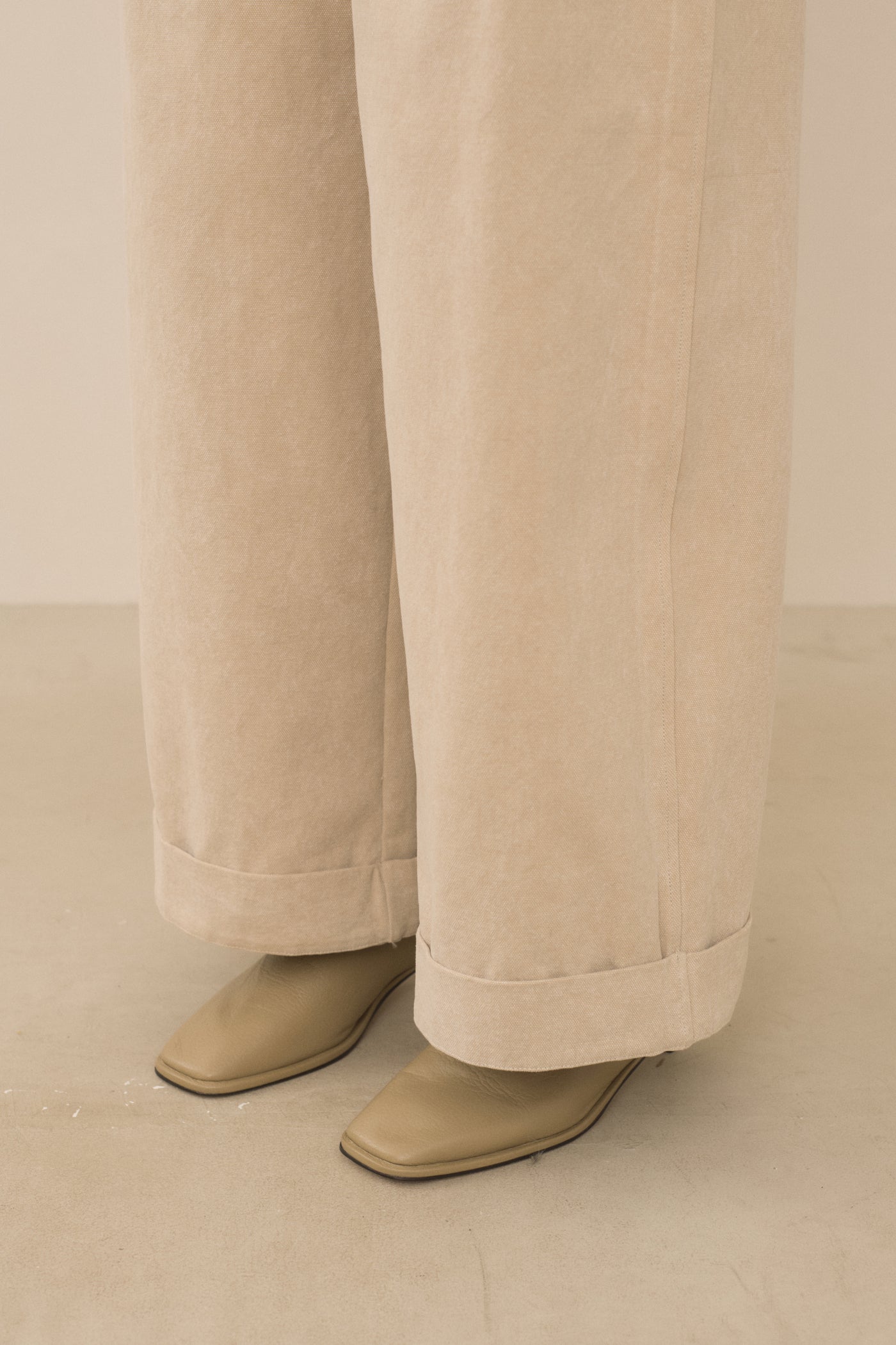 CANVAS TROUSER