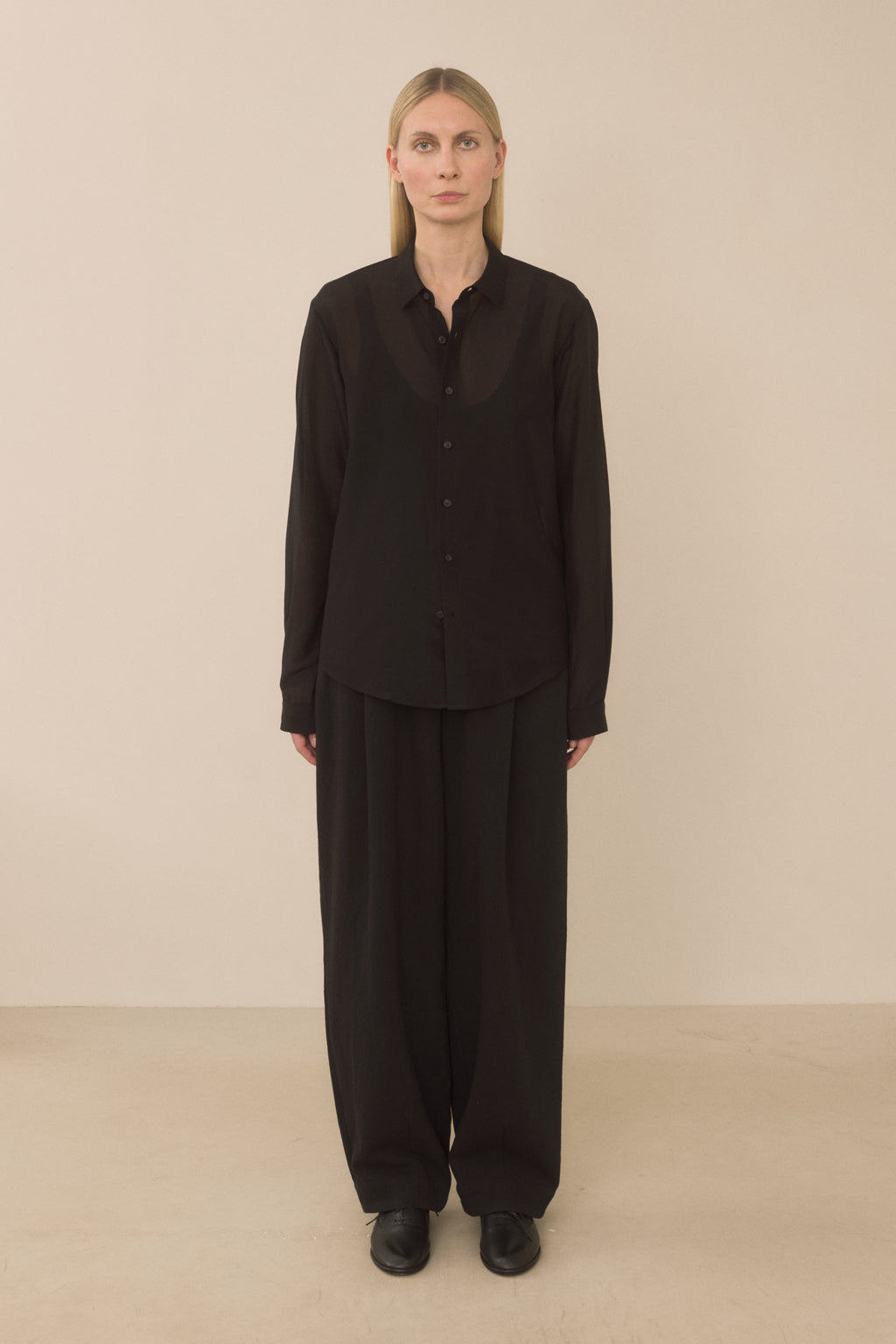 MATTE PANTS