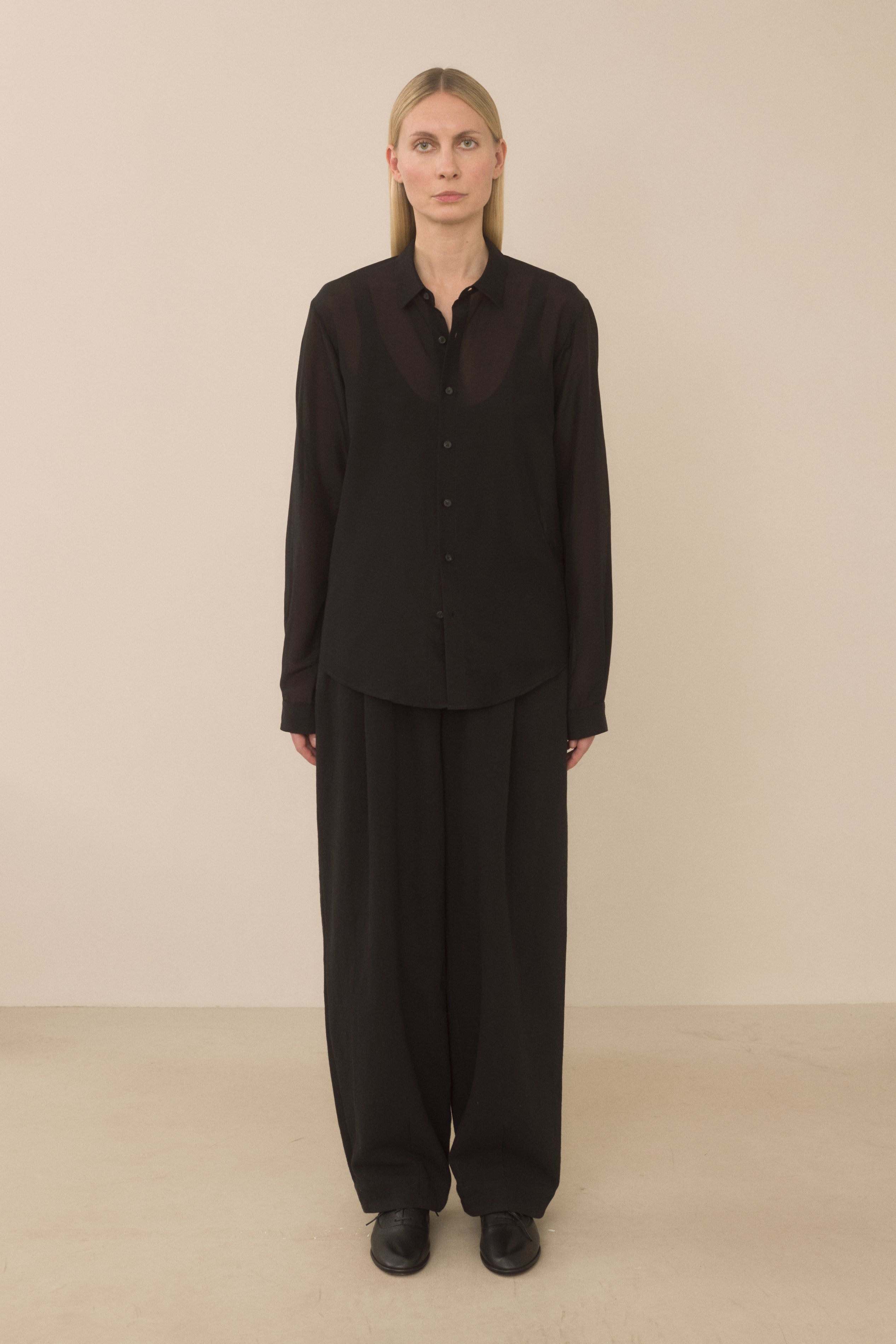 MATTE PANTS