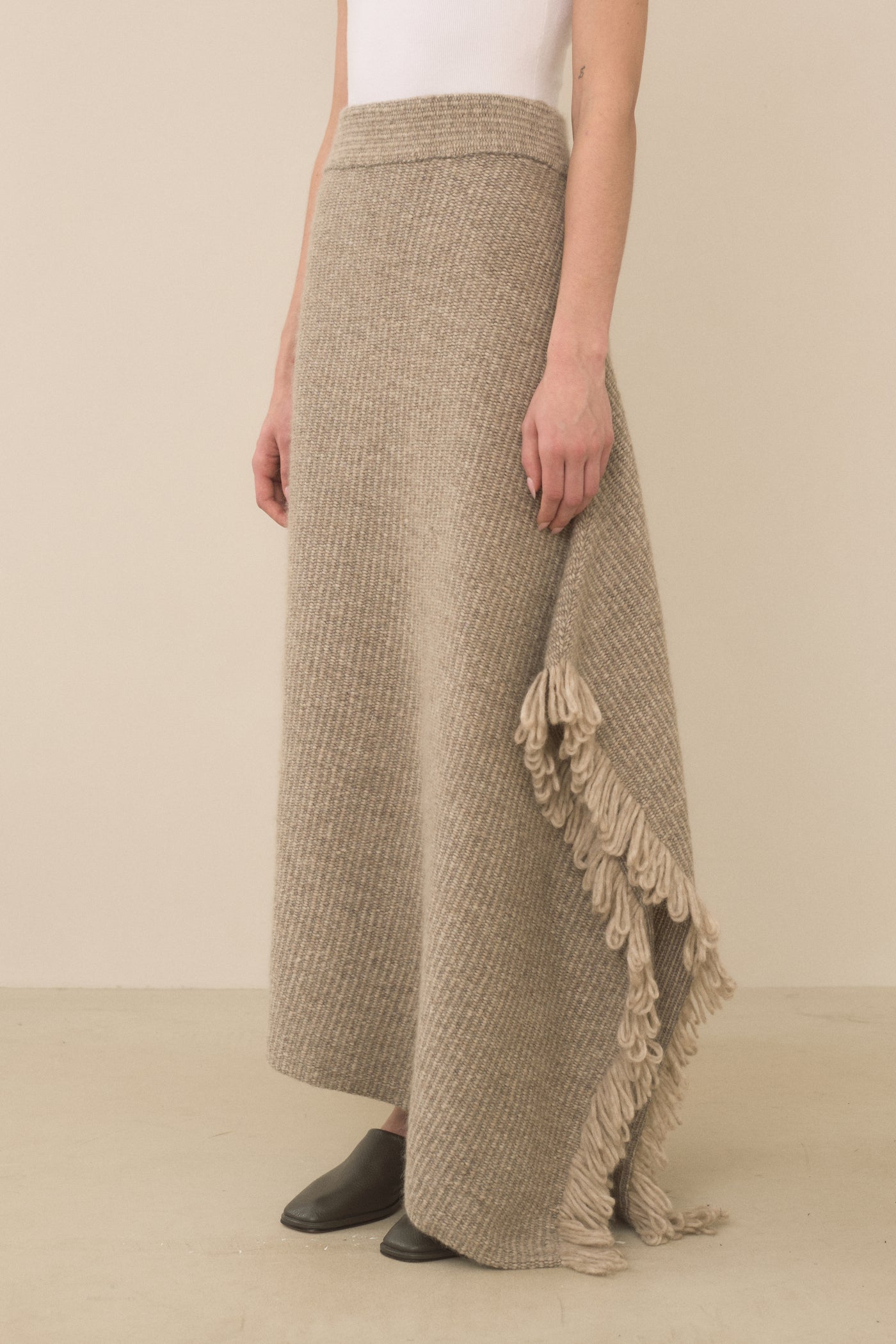 KNITWEAVE SKIRT