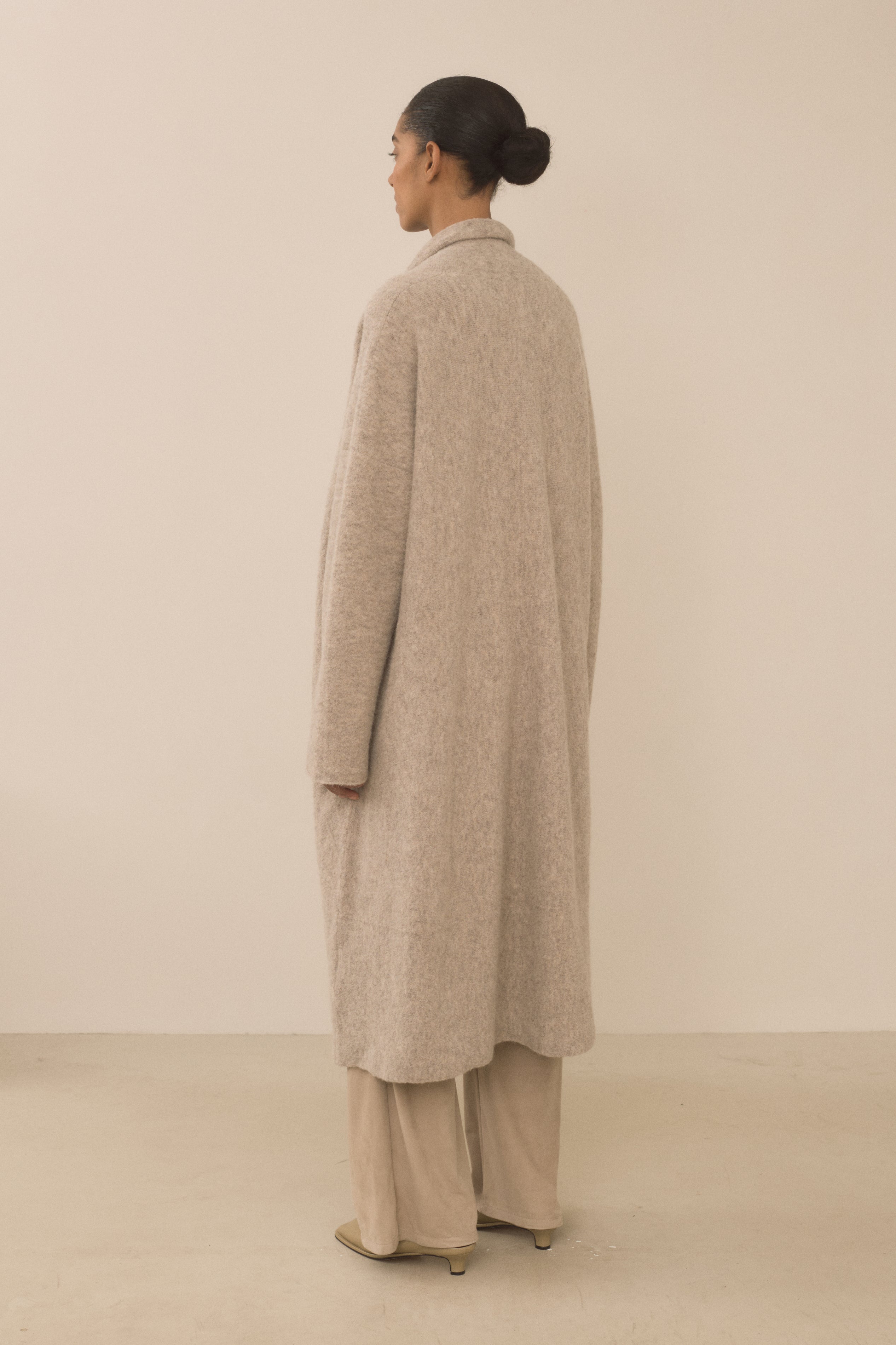UZBEK CARDIGAN