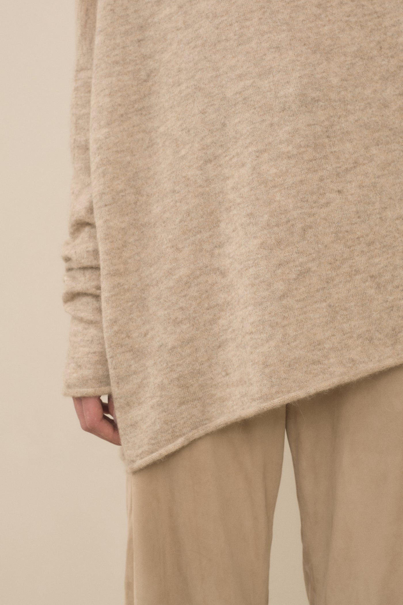 ASKEW BOATNECK