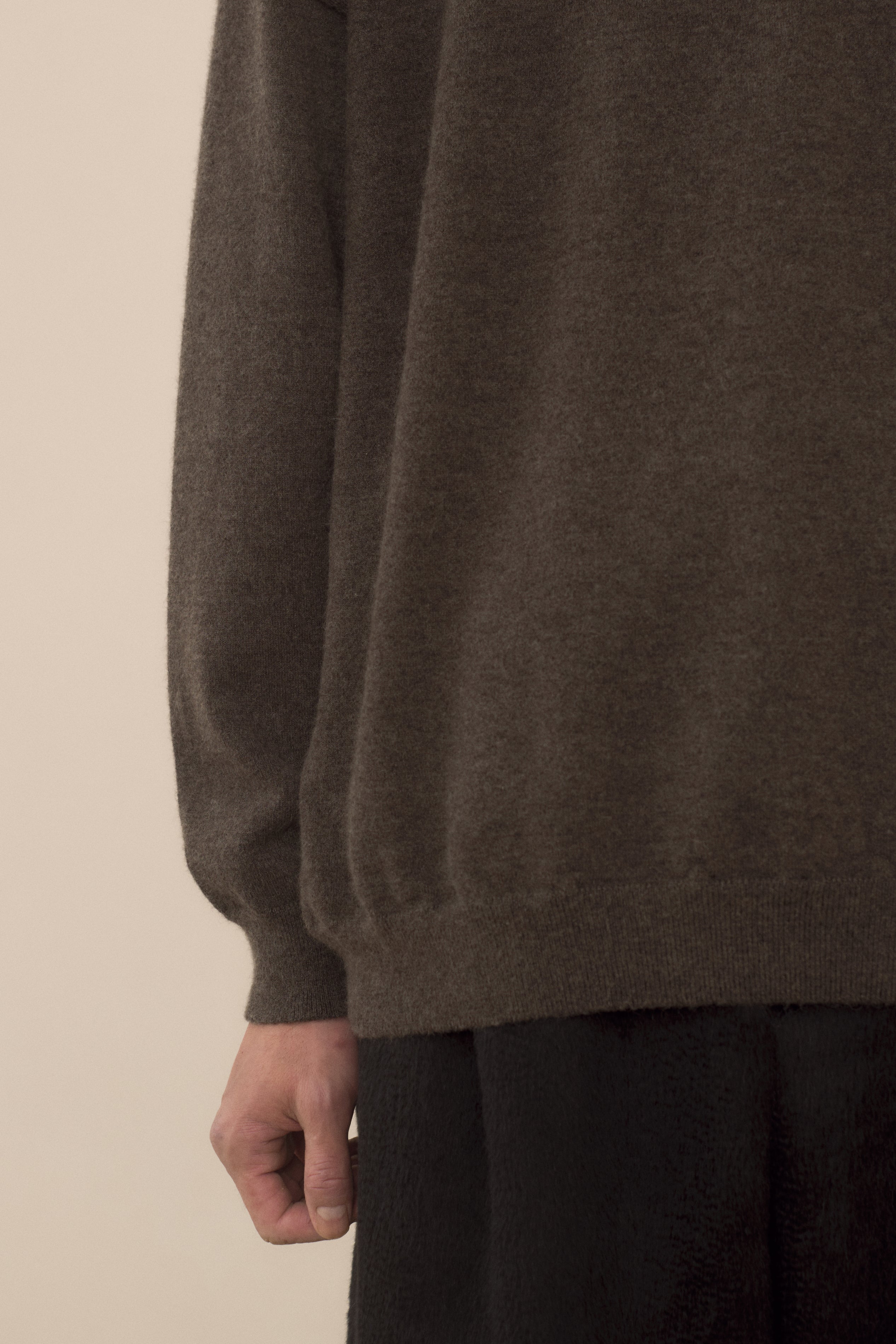 SOFT CREWNECK