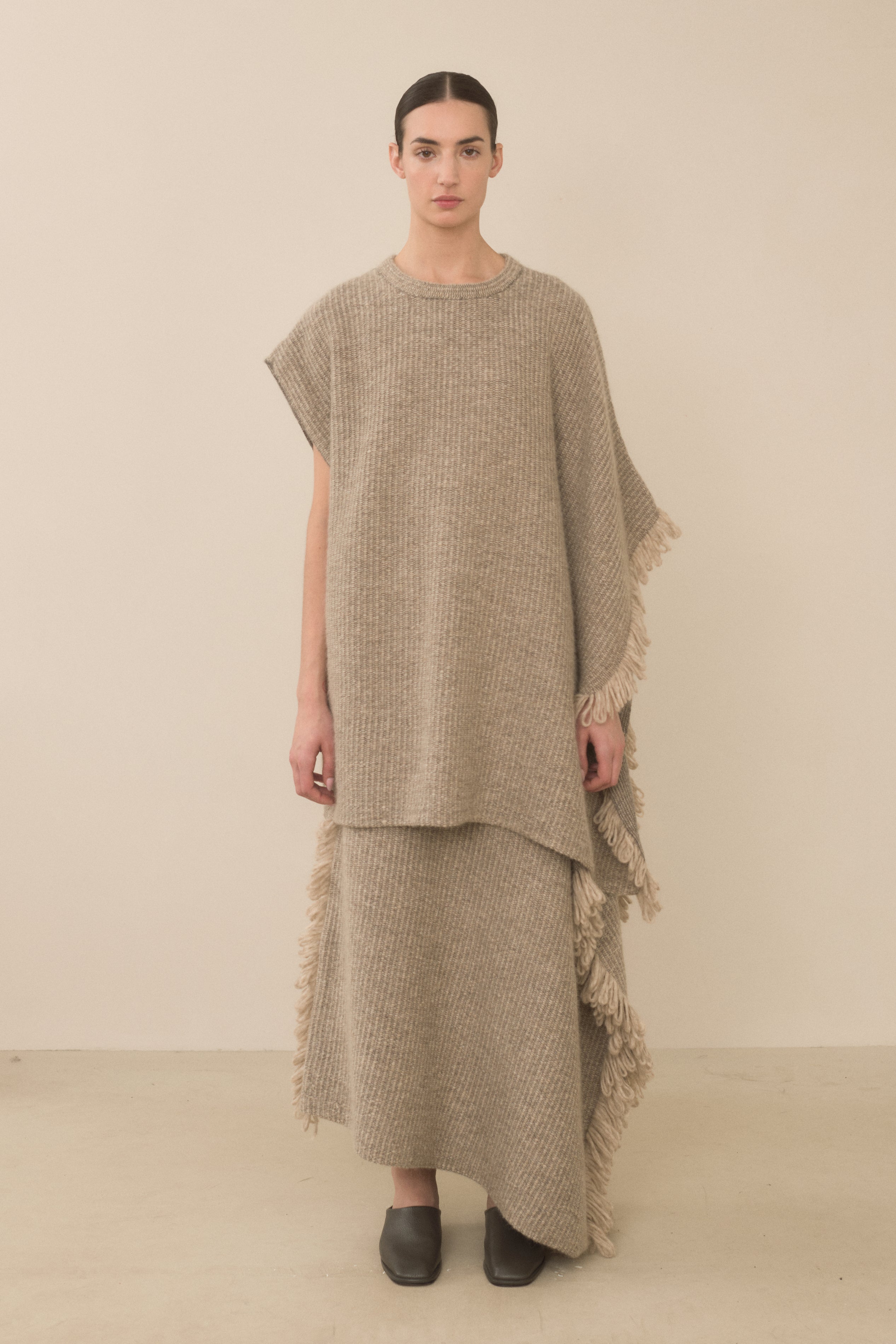 KNITWEAVE GILET