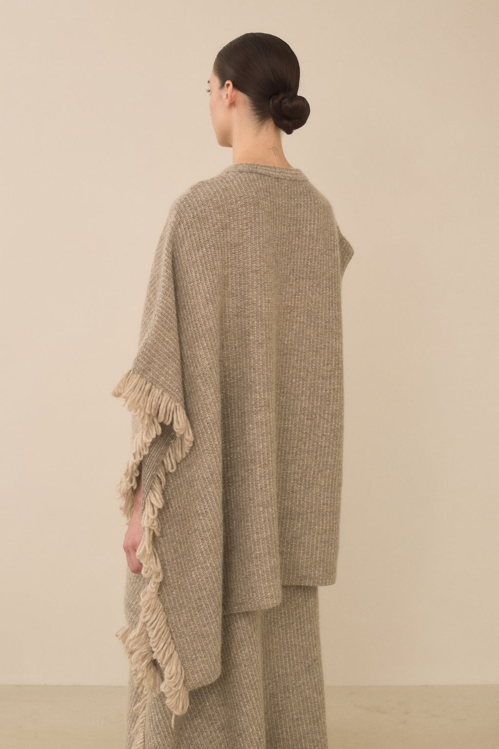KNITWEAVE GILET