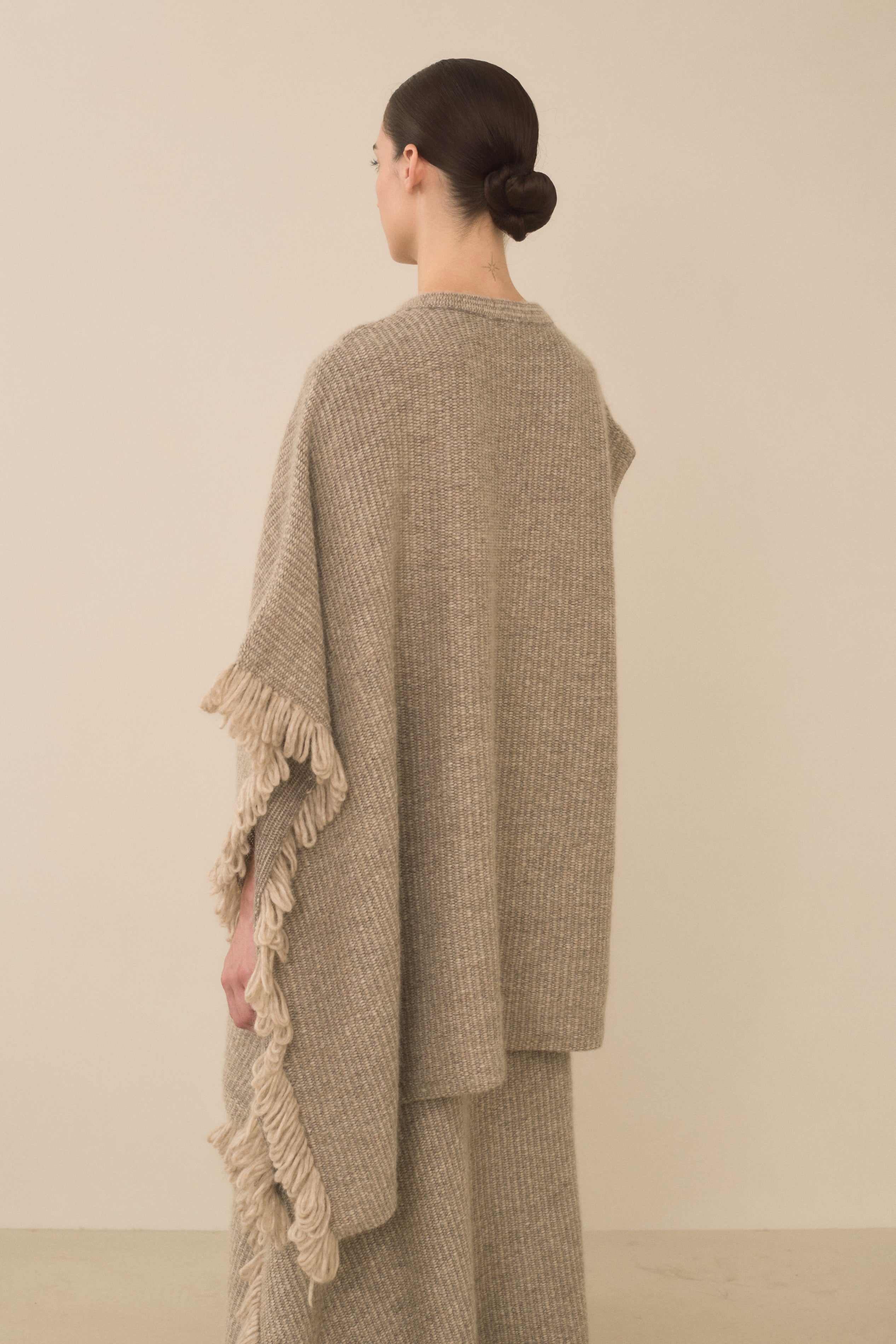 KNITWEAVE GILET