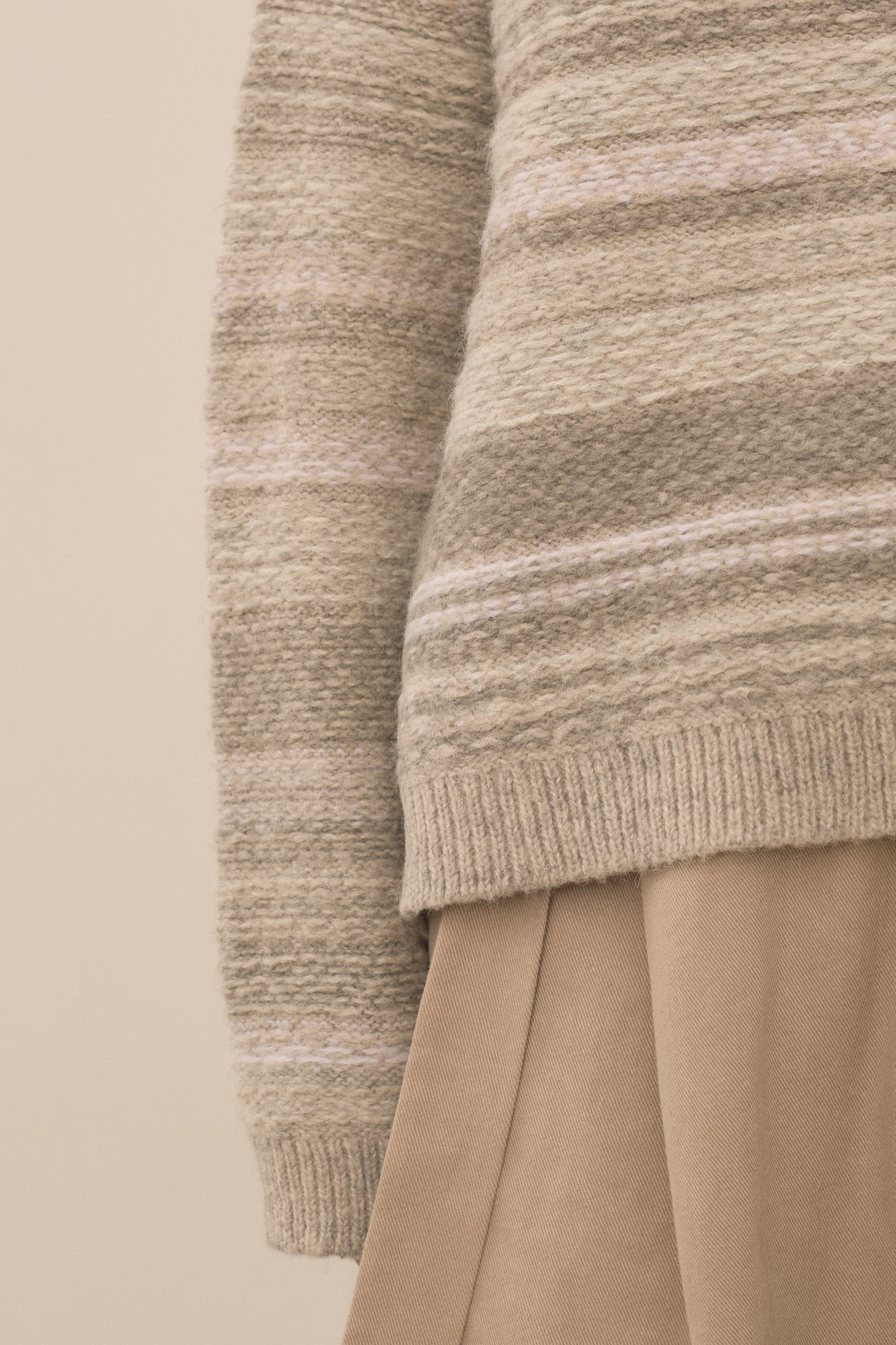 JACQUARD CREWNECK