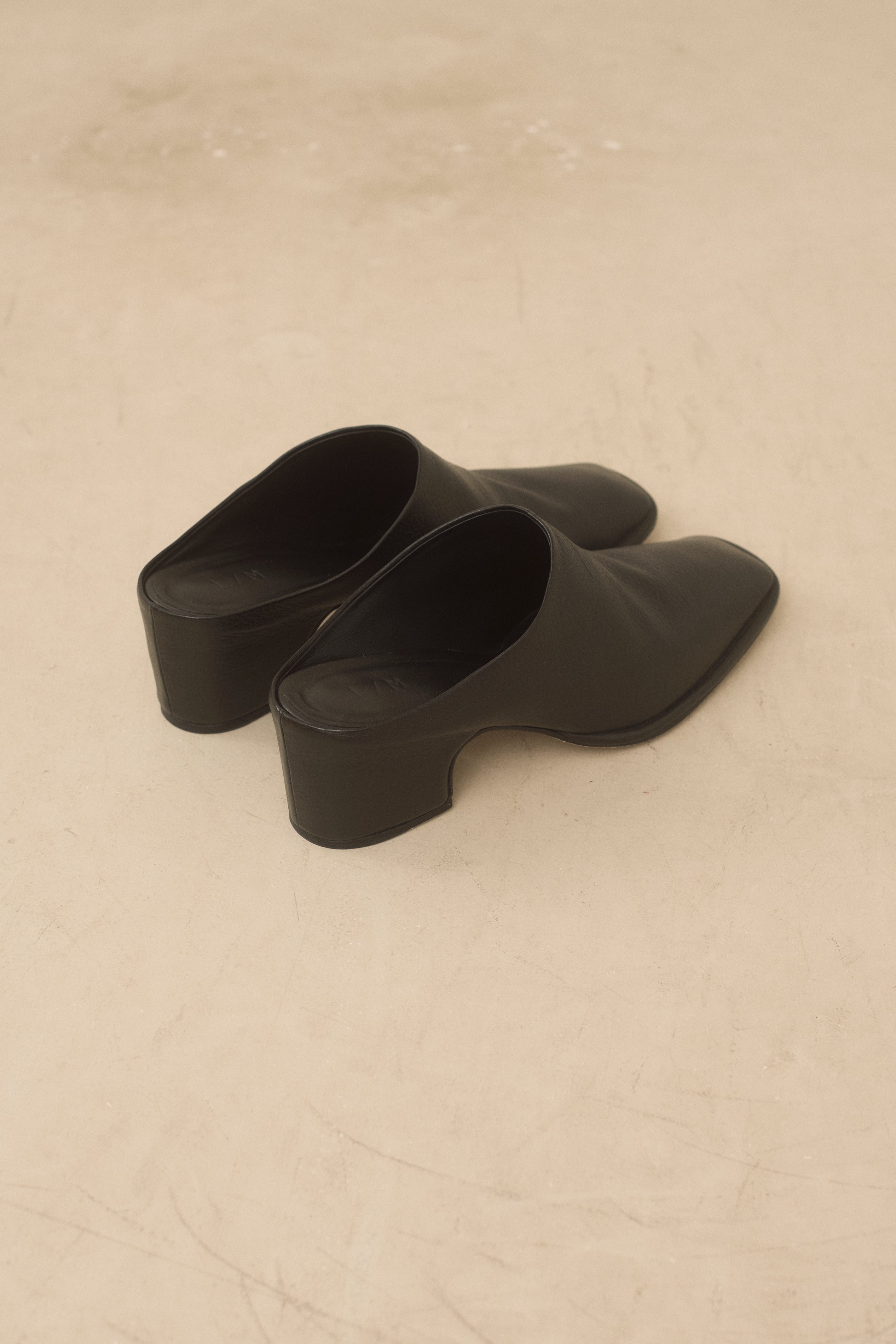 SQUARE ARCH MULE