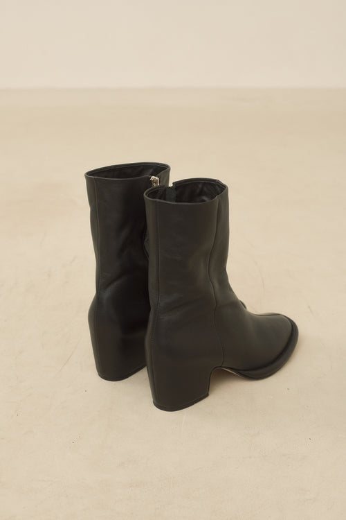 ARCH BOOT