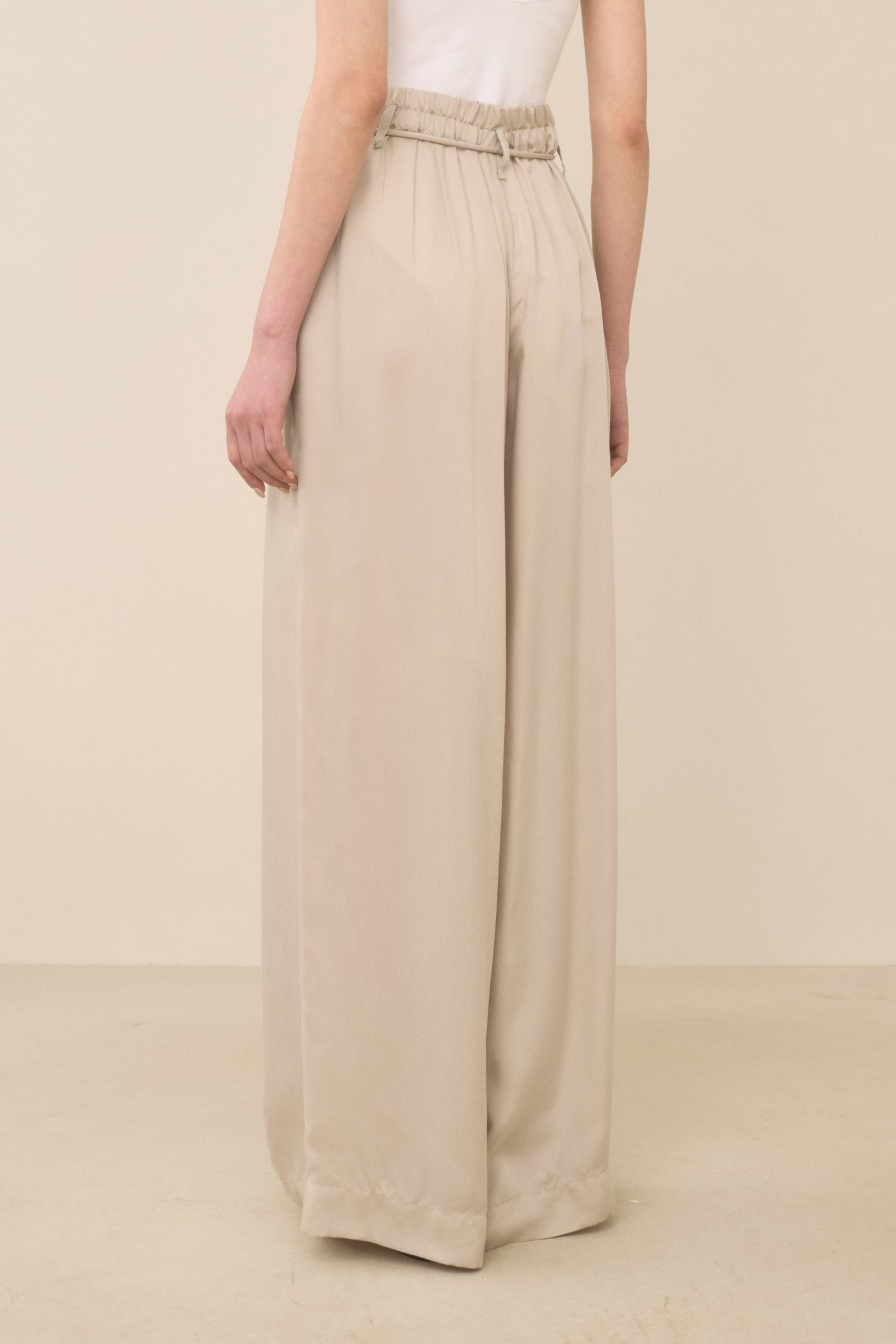 SANDED TROUSER