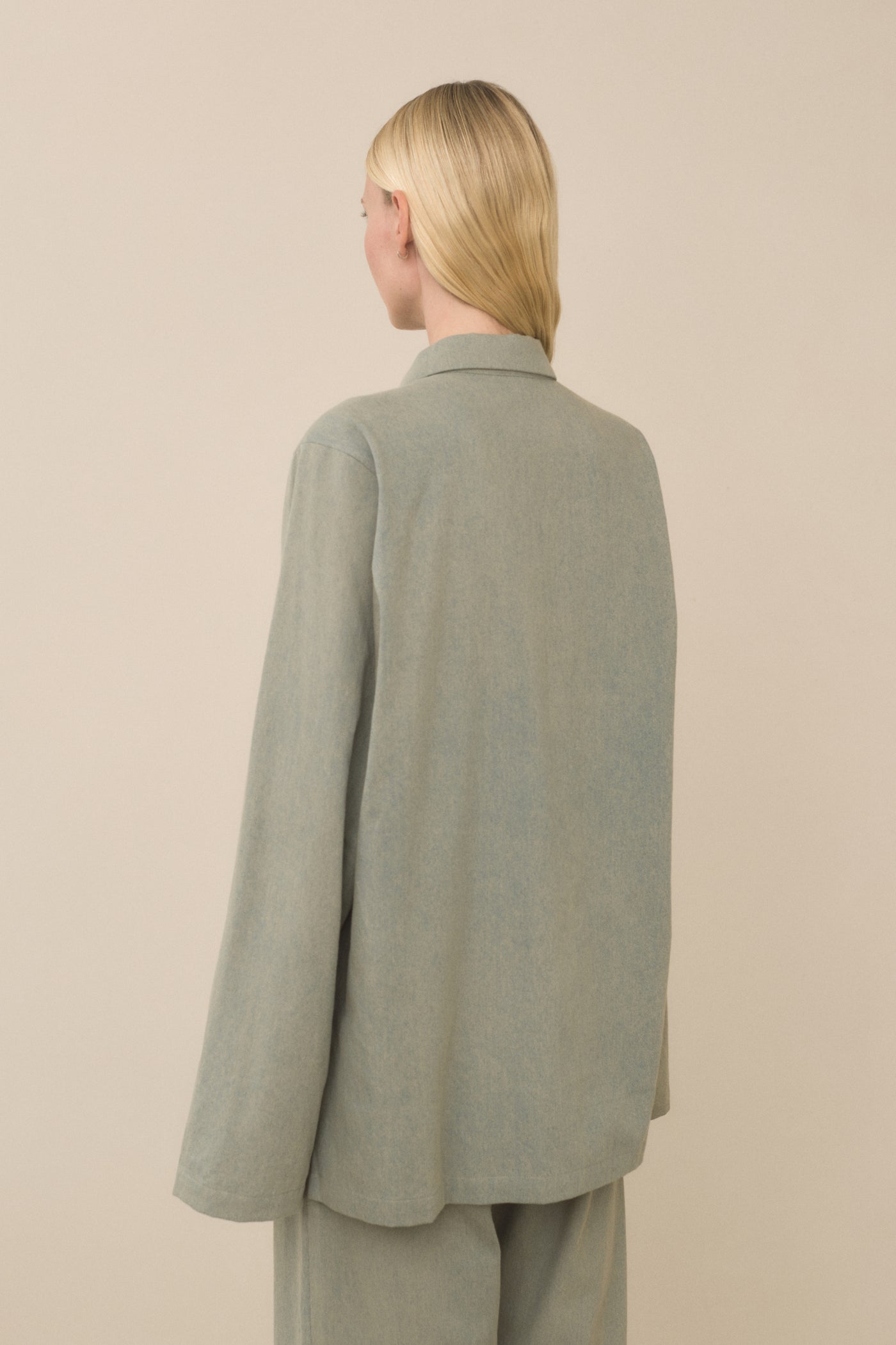GALLERY JACKET