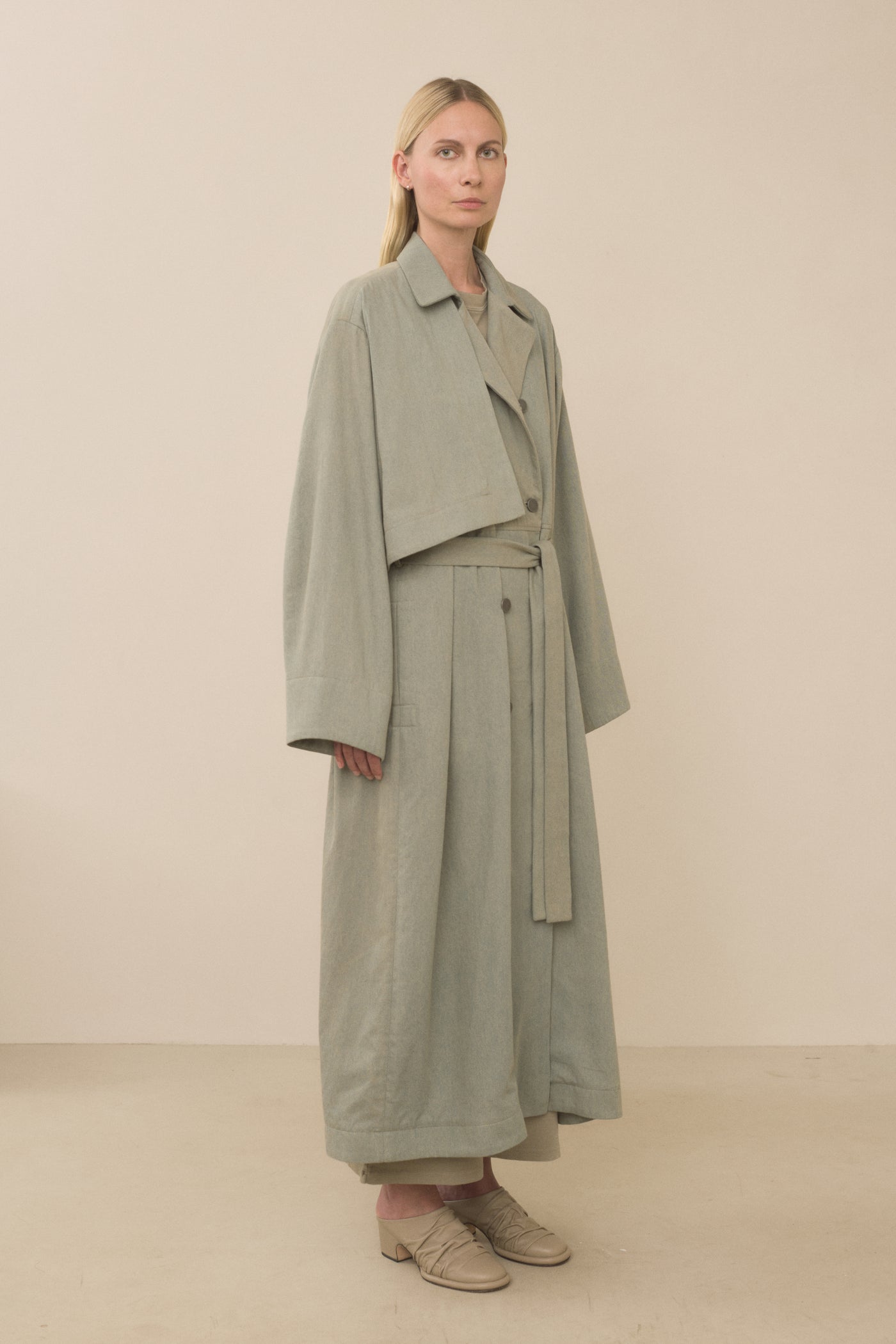 OVERLAY TRENCH