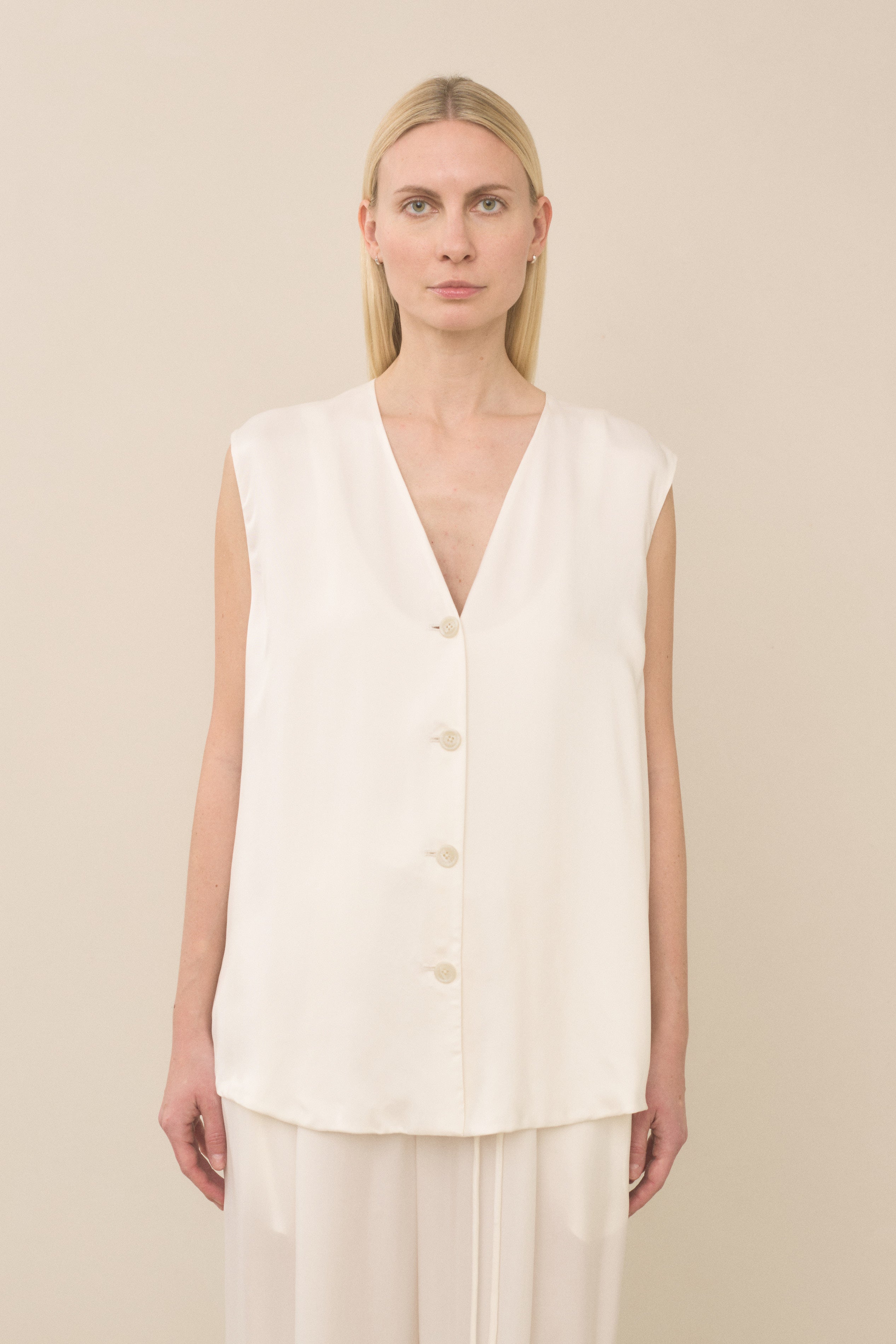 SANDED VEST