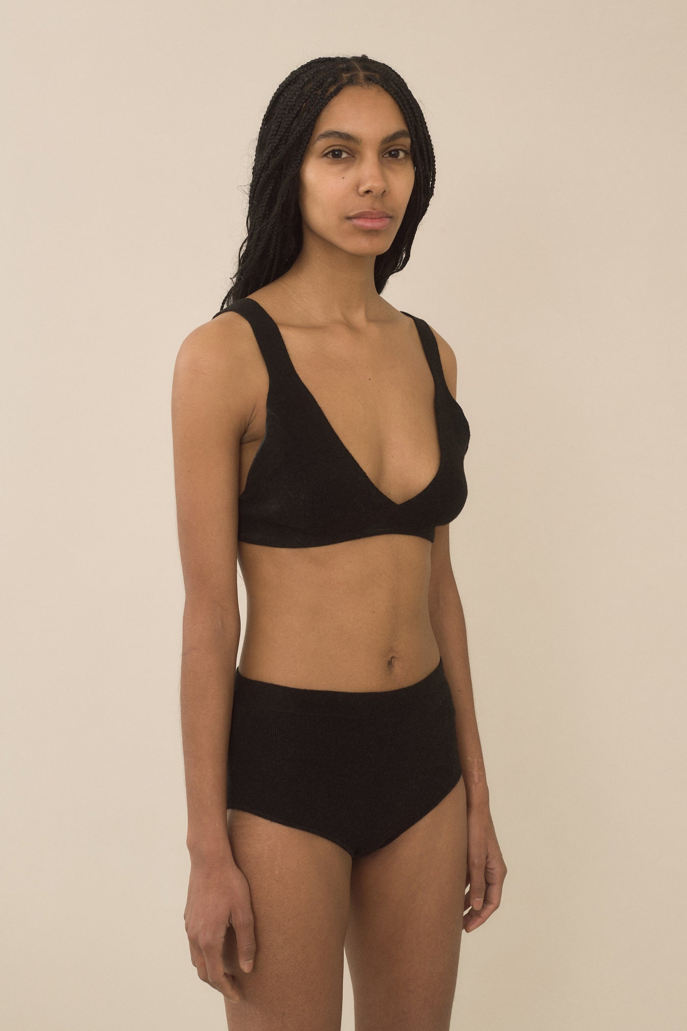 RIB TRIANGLE BRALETTE
