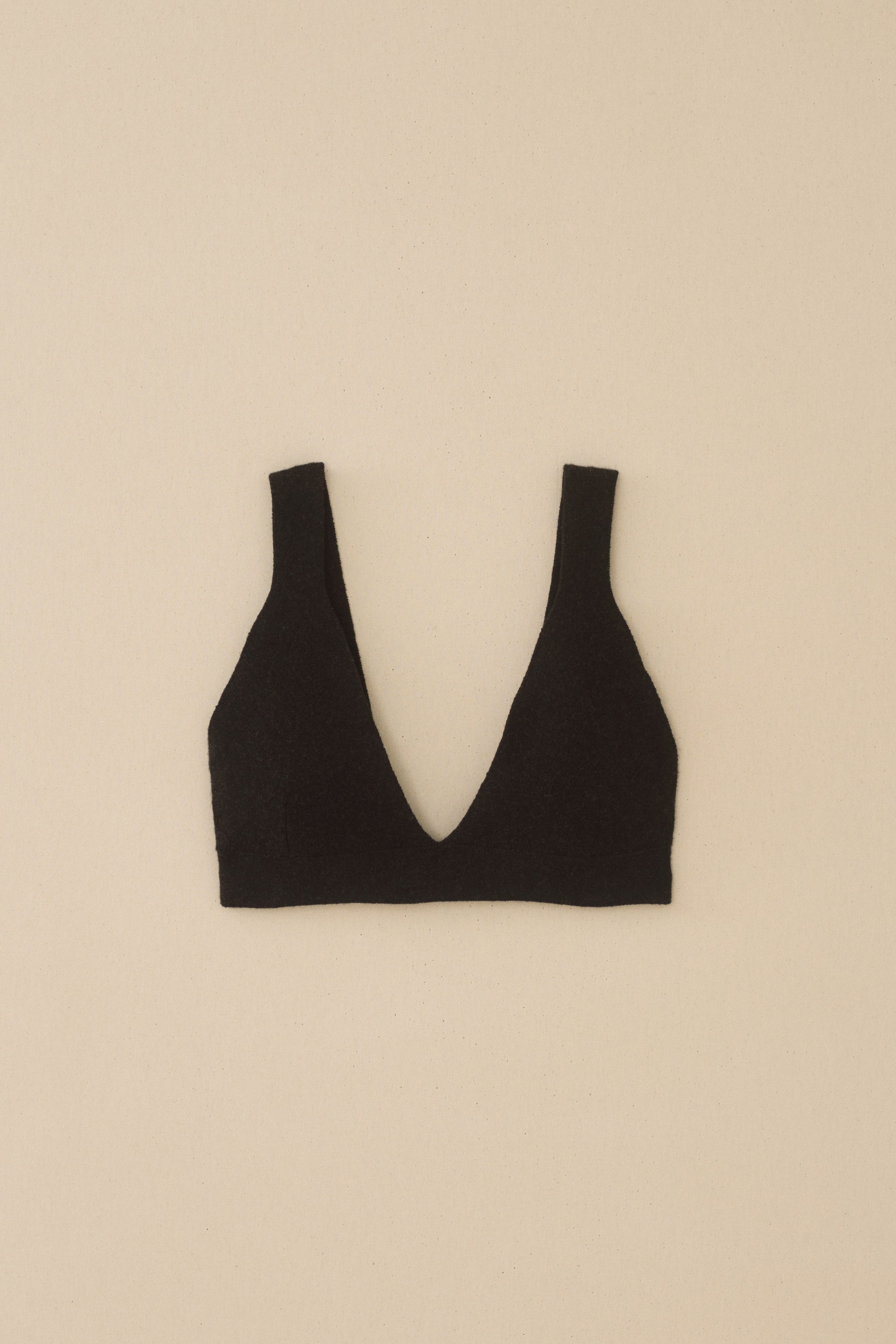 RIB TRIANGLE BRALETTE