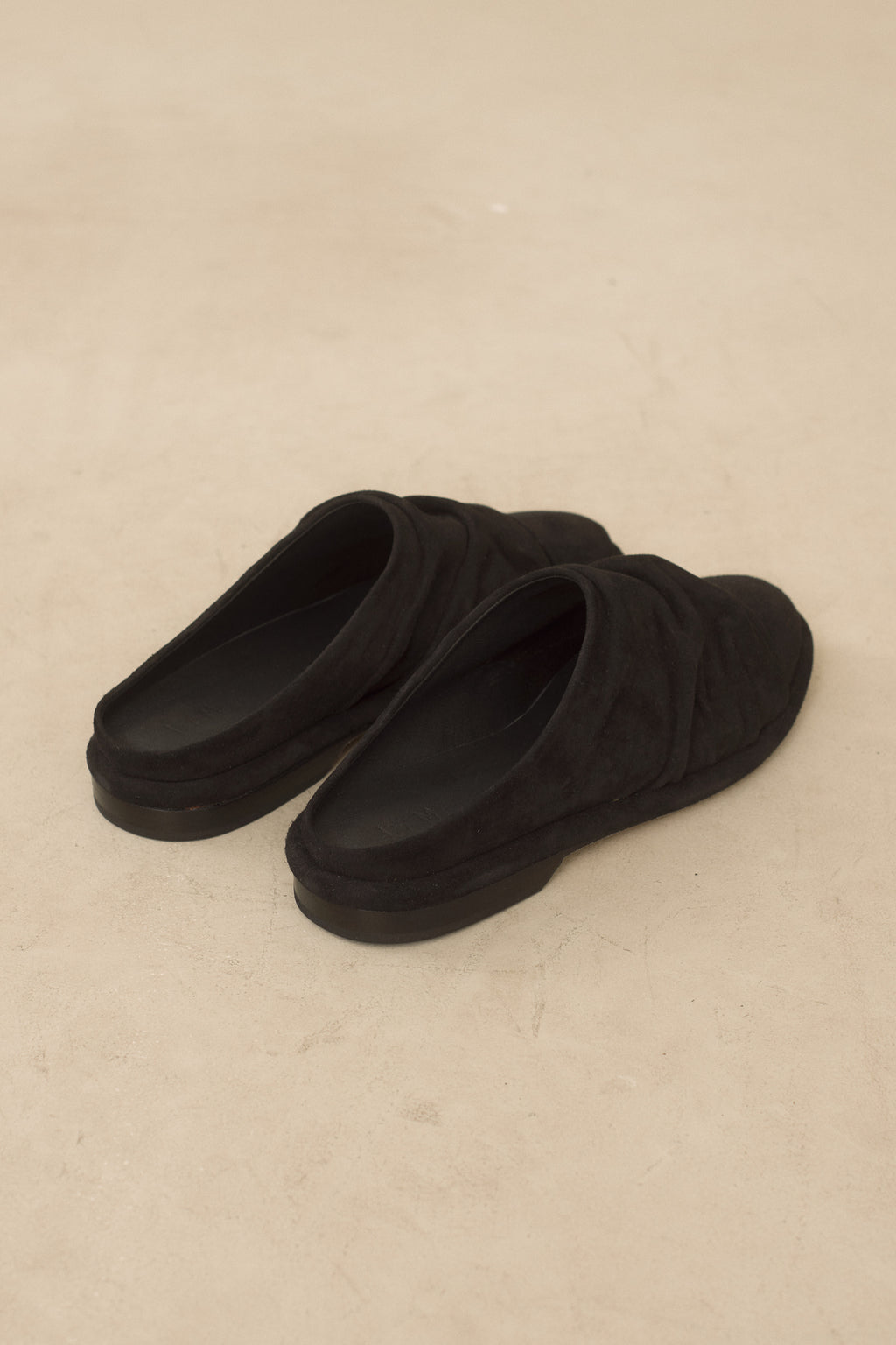 SUEDE FORM MULE