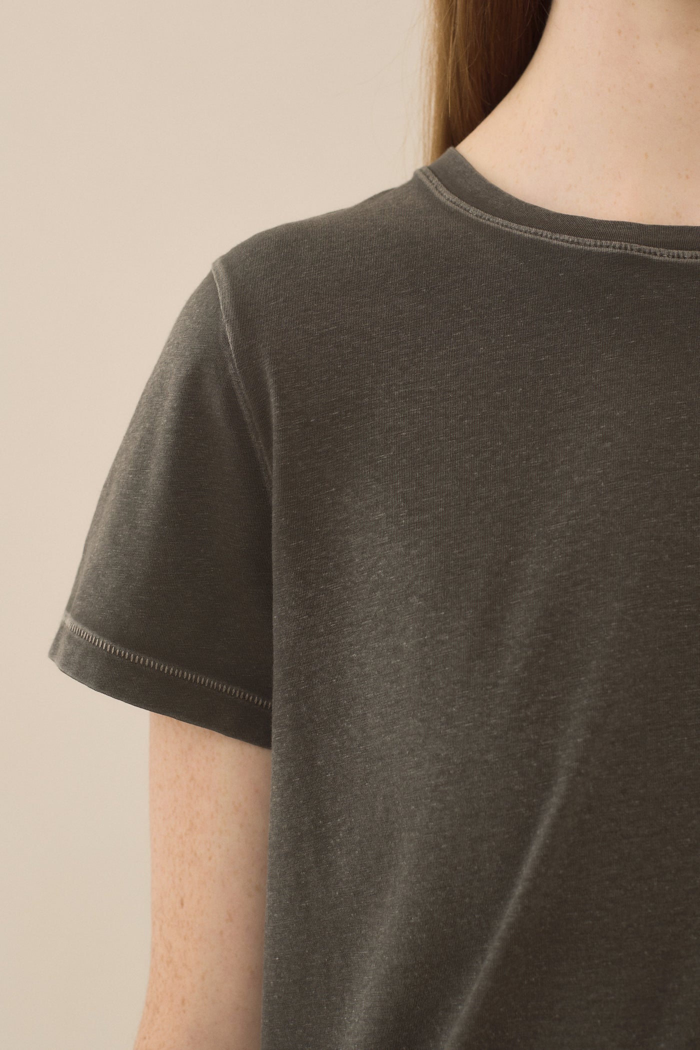 BIAS BABY TEE