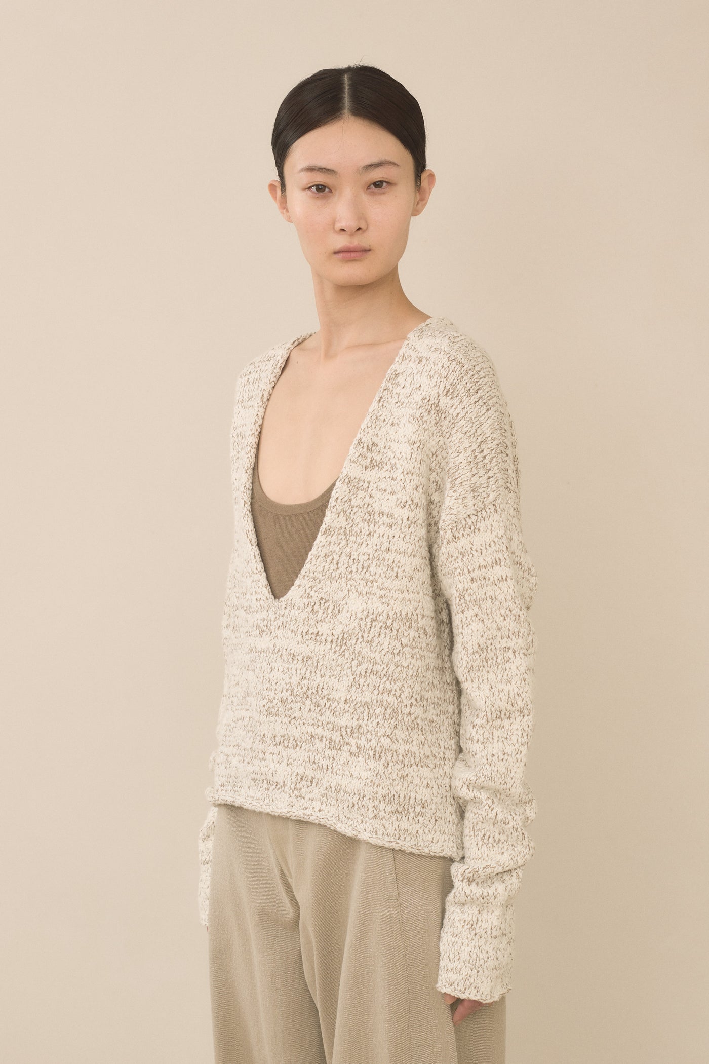 MARL V NECK