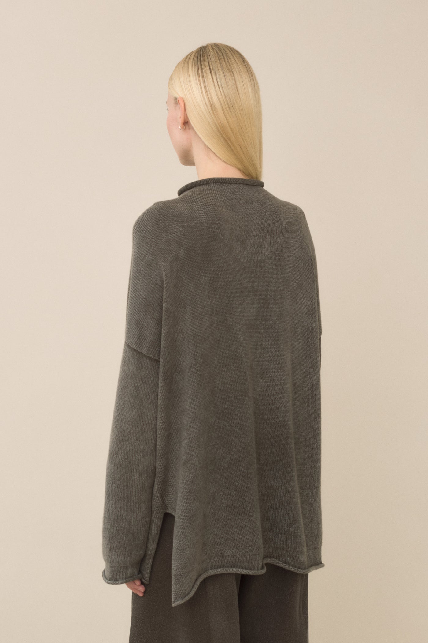 FADE ROLLNECK