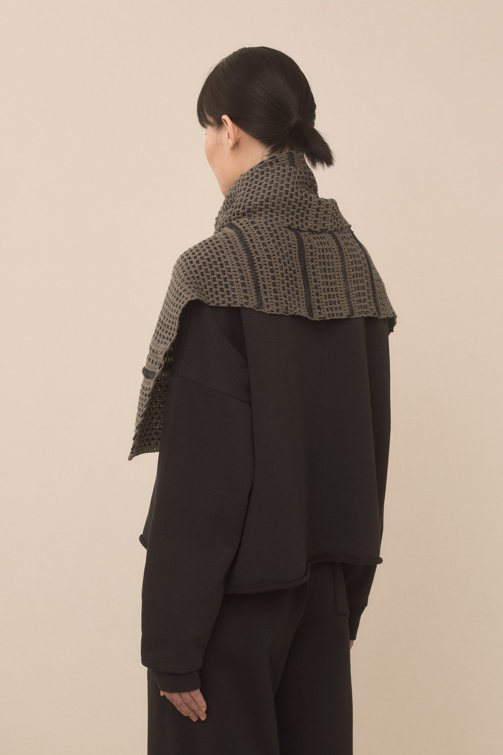 EMBROIDERED WRAP