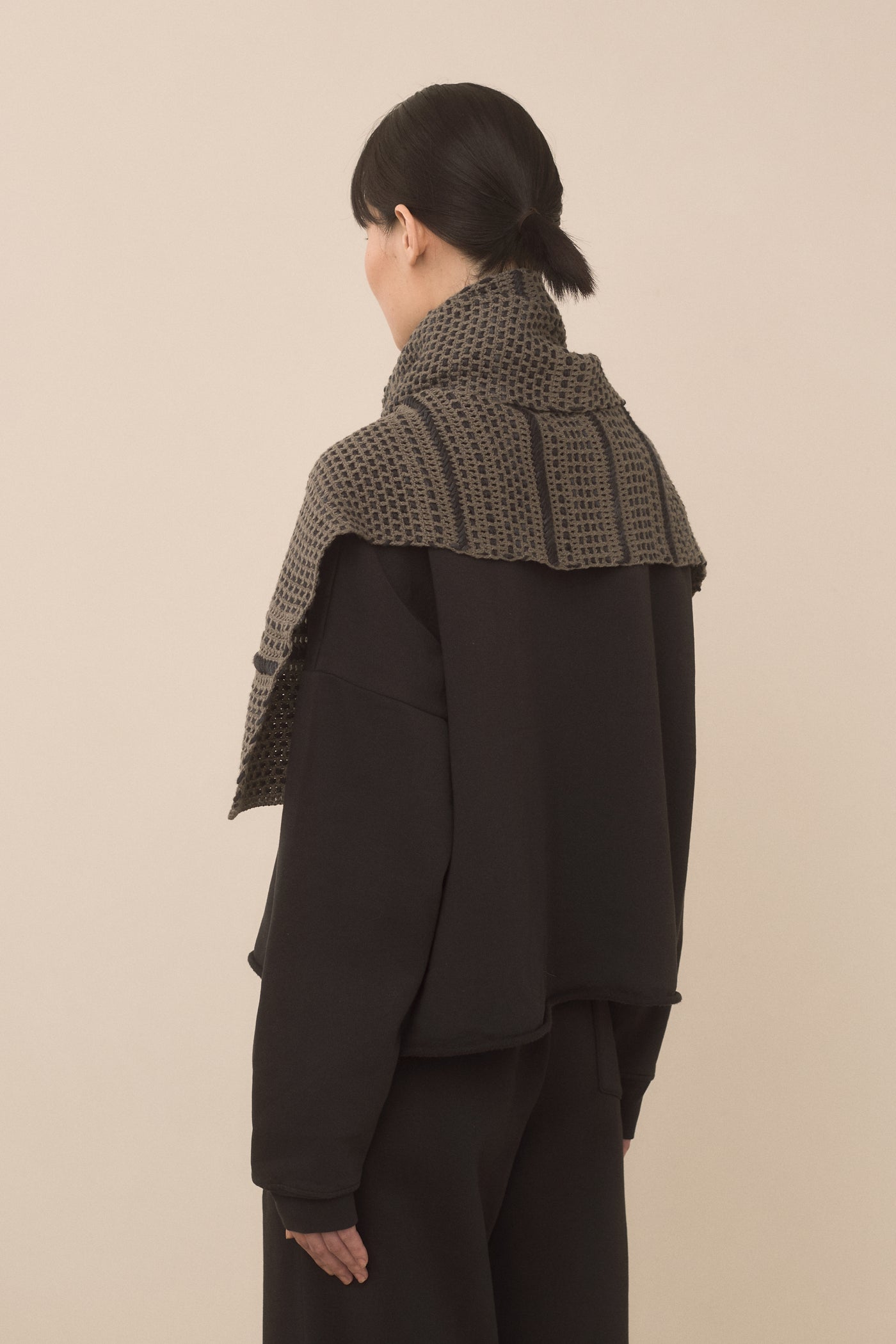 EMBROIDERED WRAP