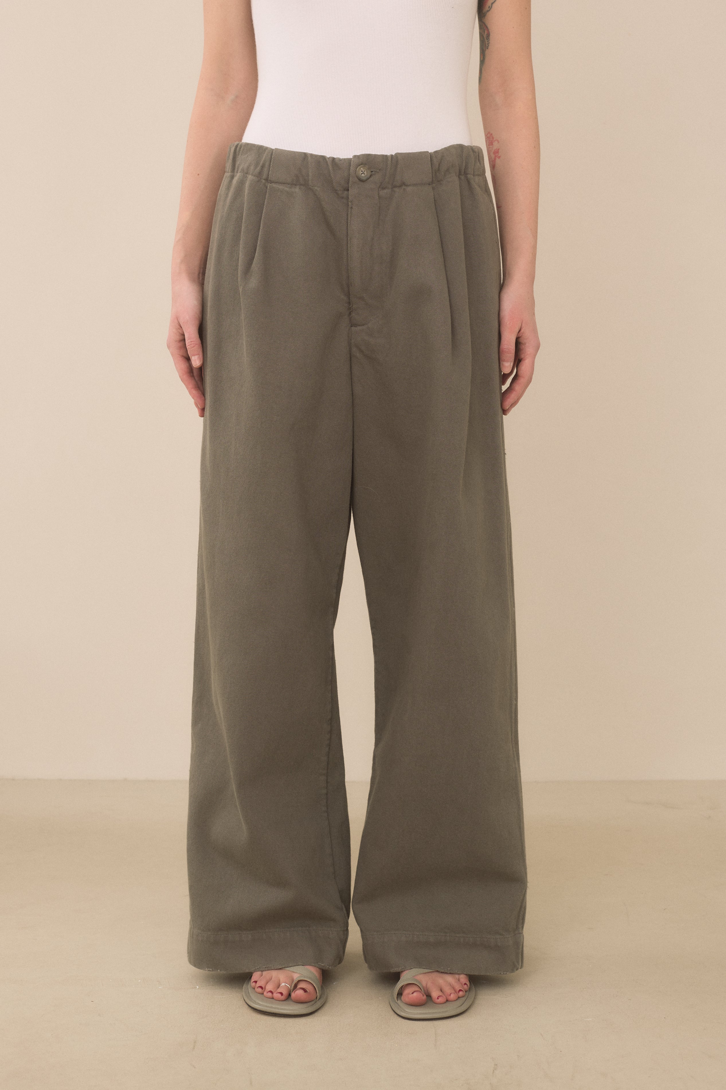 WASHED TROUSER