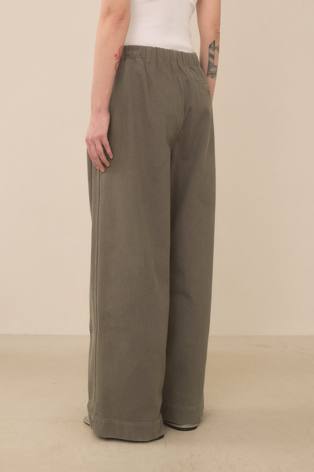 WASHED TROUSER