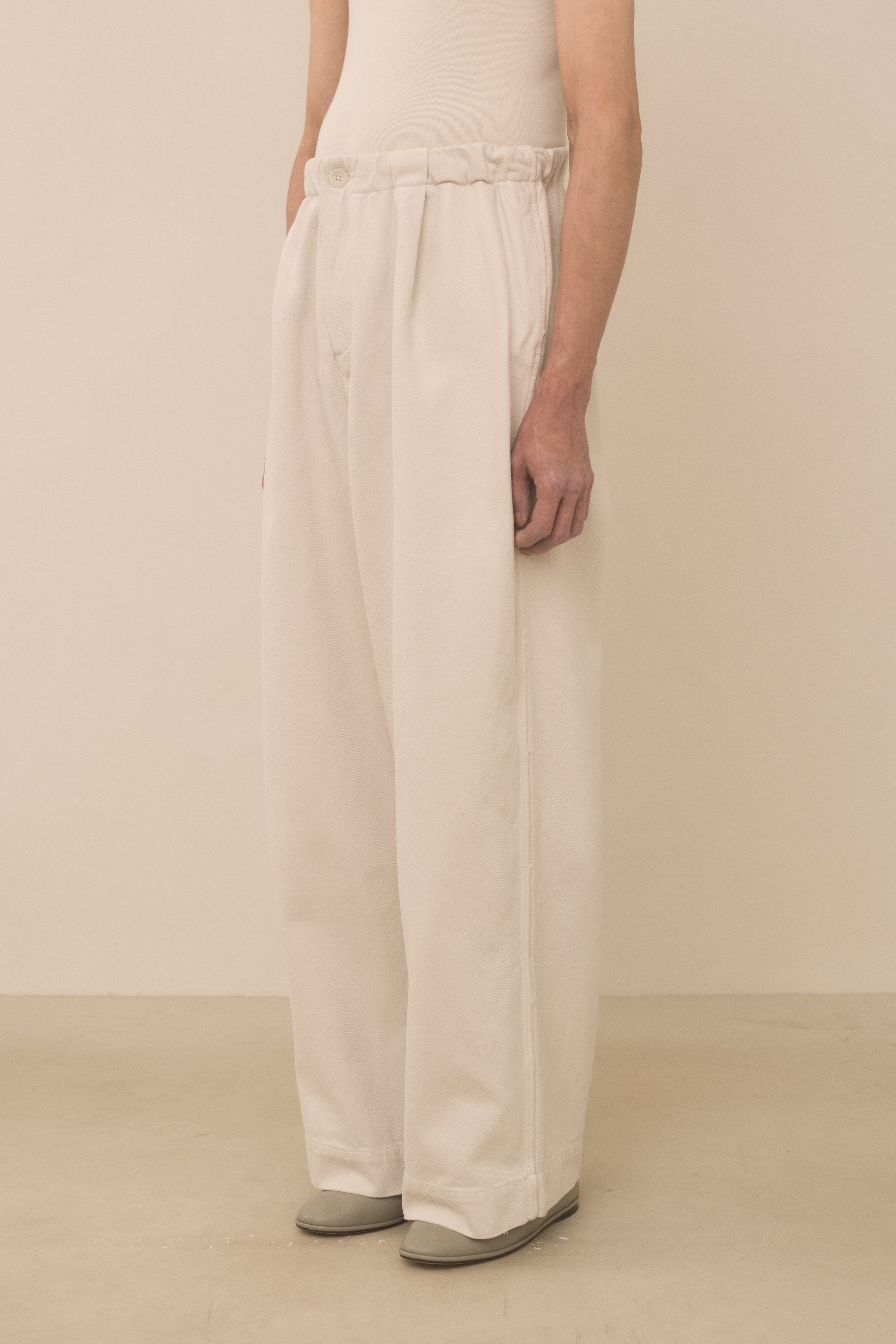 WASHED TROUSER