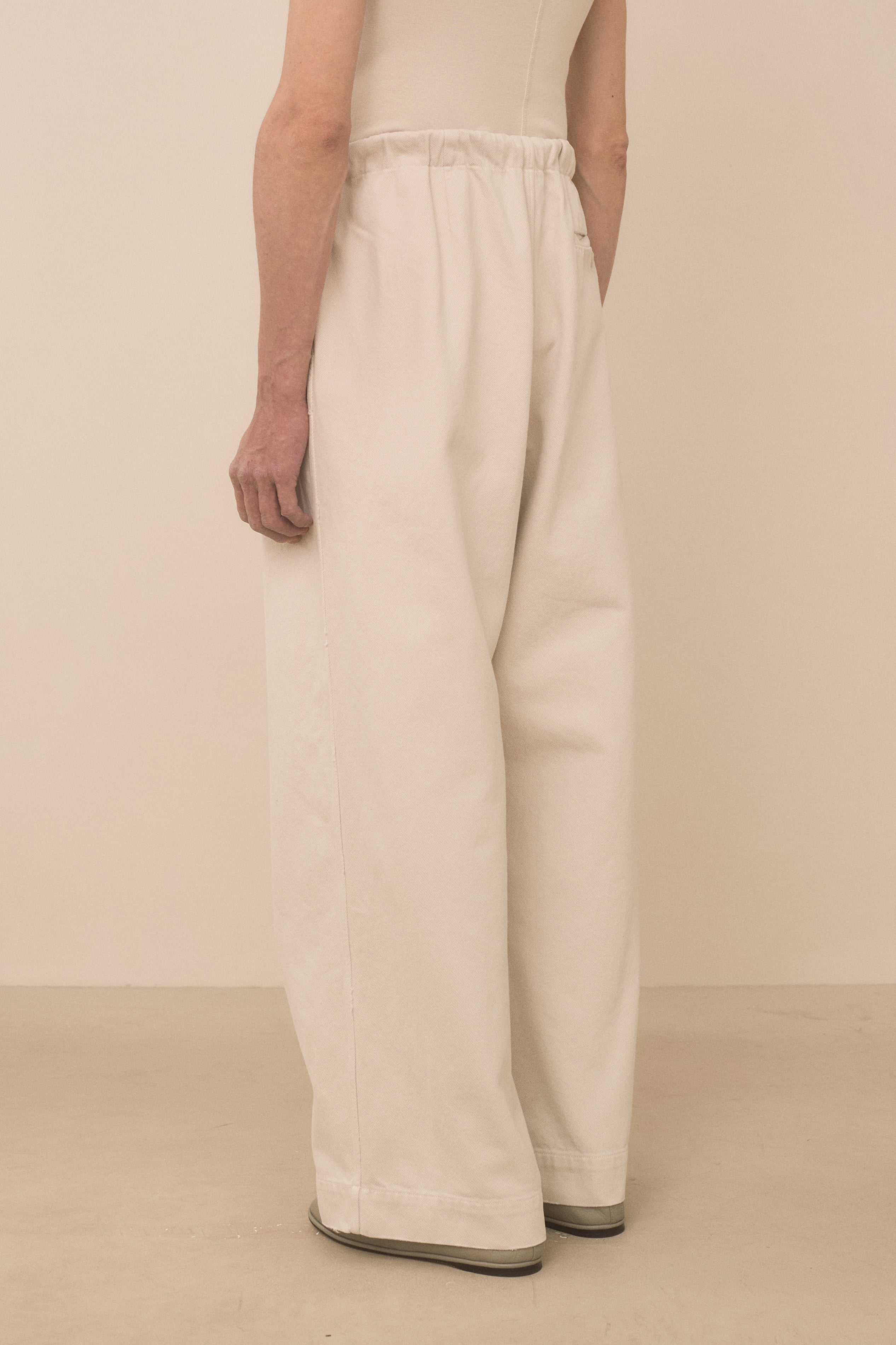 WASHED TROUSER