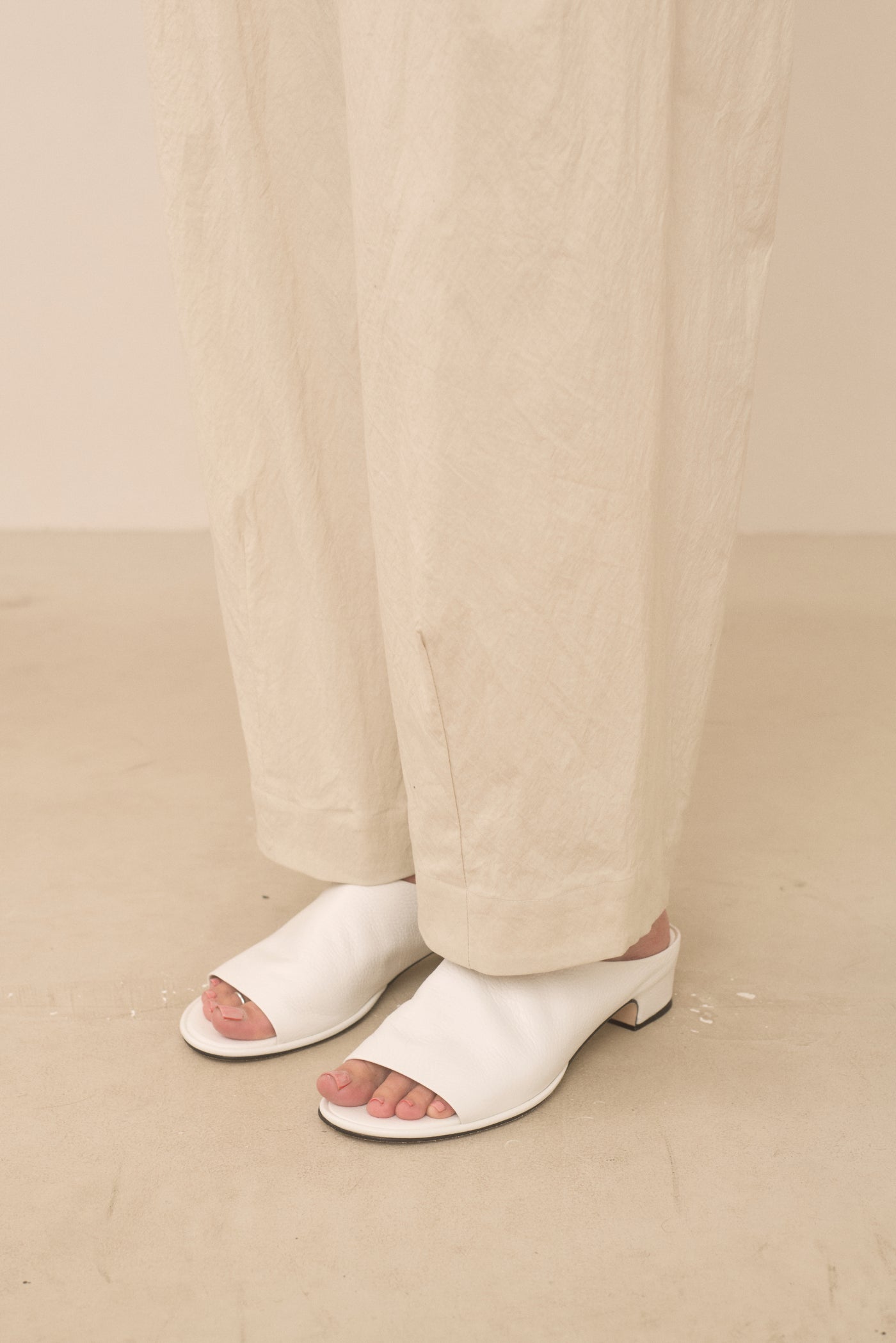 TAPER TROUSER