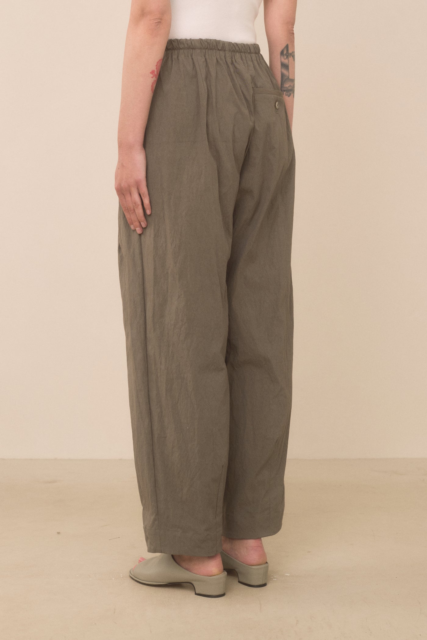 TAPER TROUSER