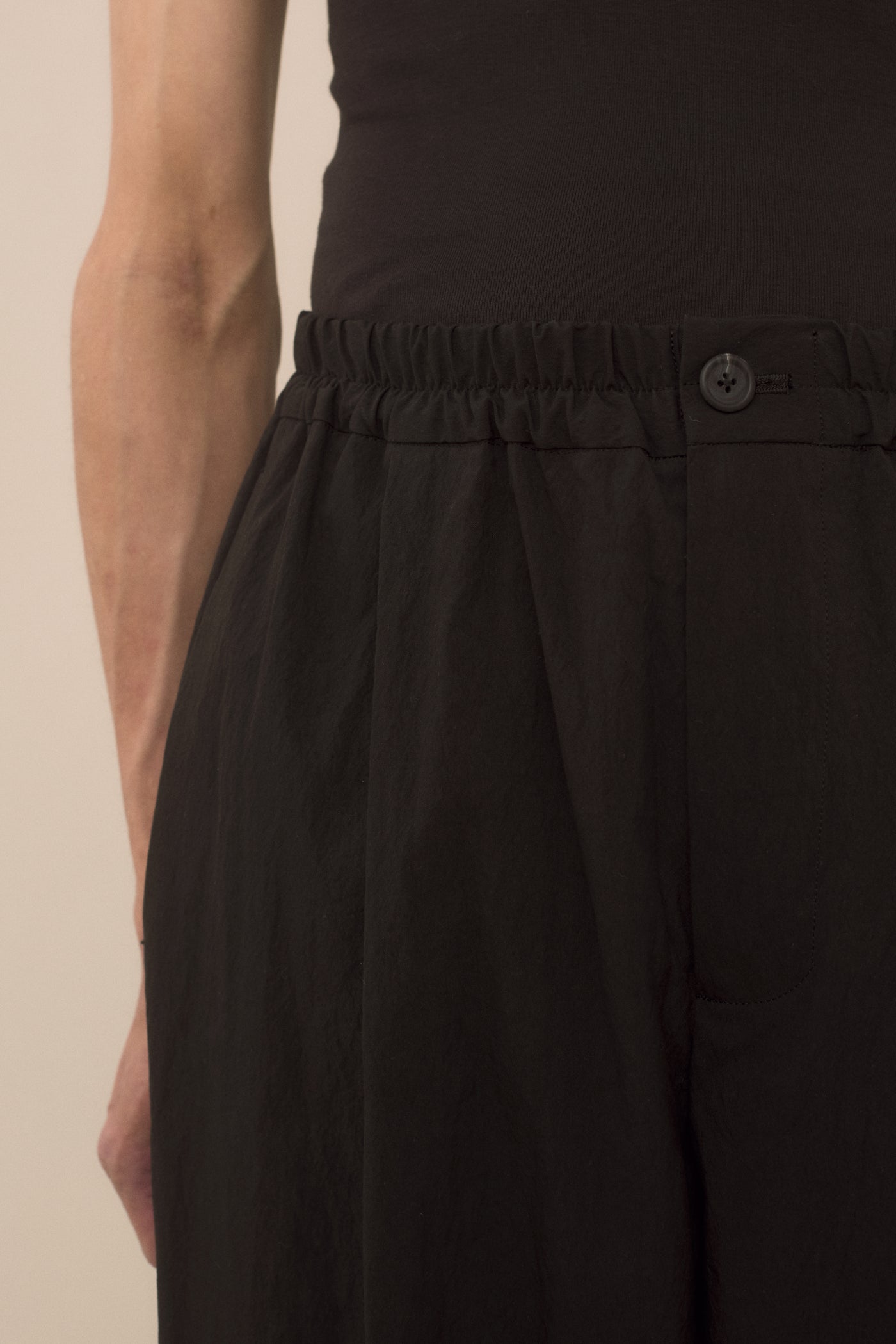 TAPER TROUSER