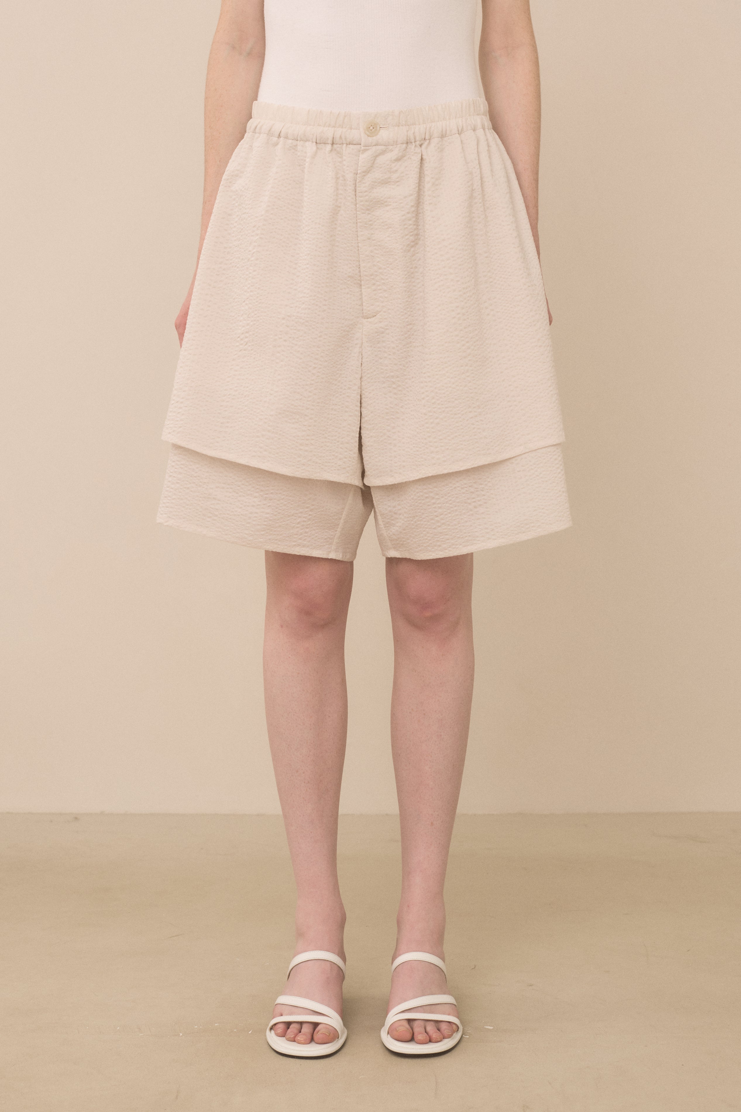 PEBBLED SHORTS