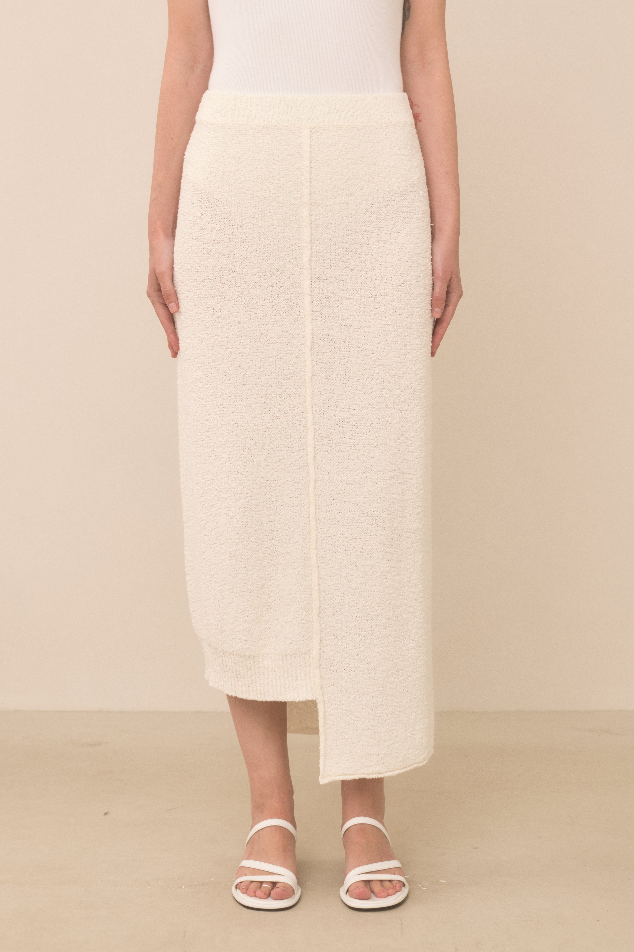 BOUCLE SKIRT