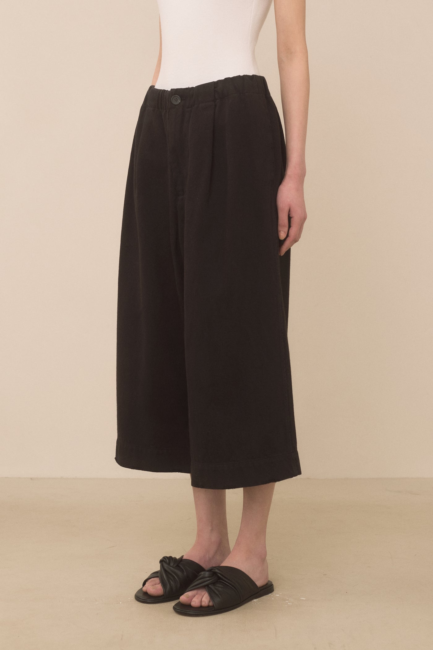 WASHED CROP TROUSER