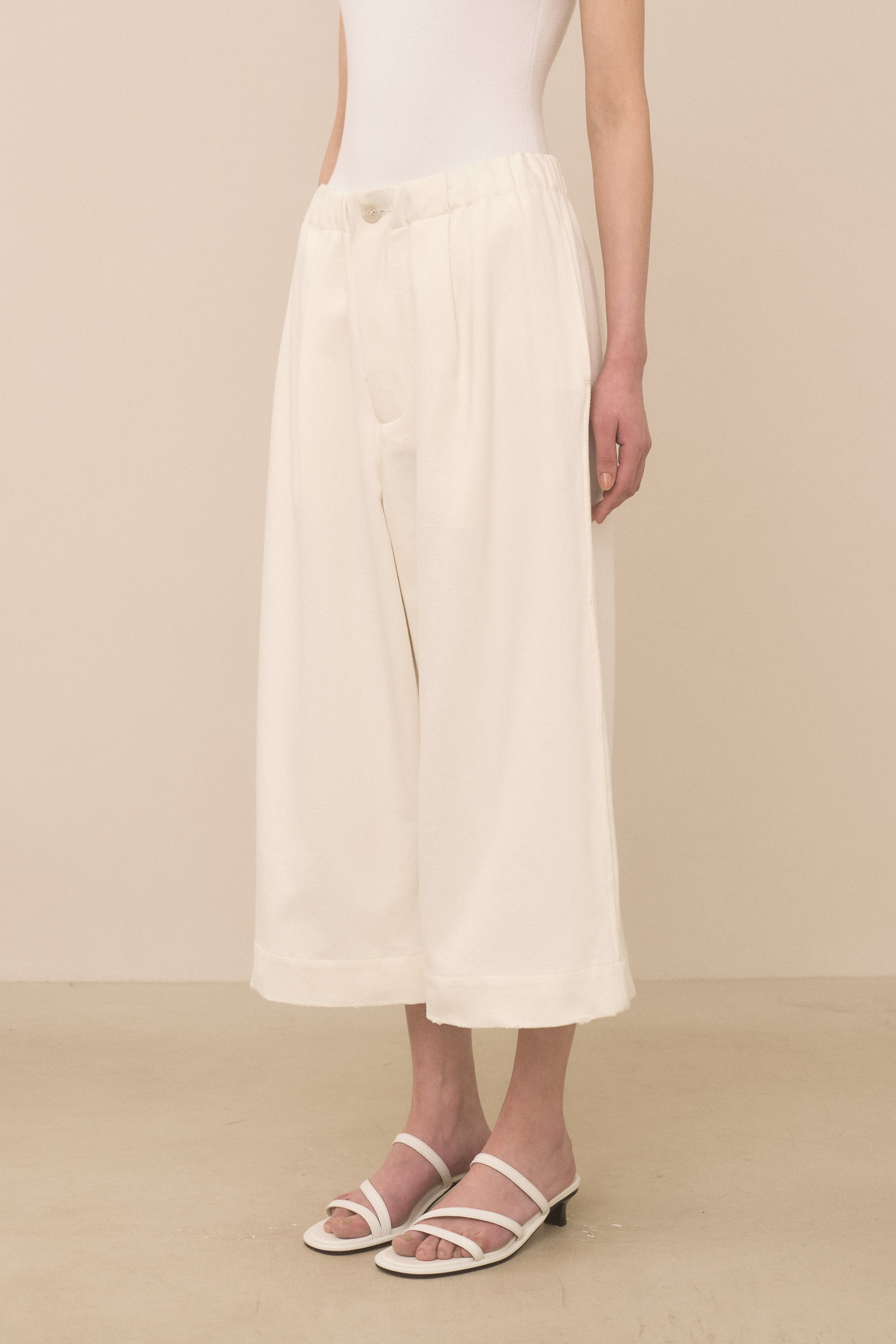 WASHED CROP TROUSER