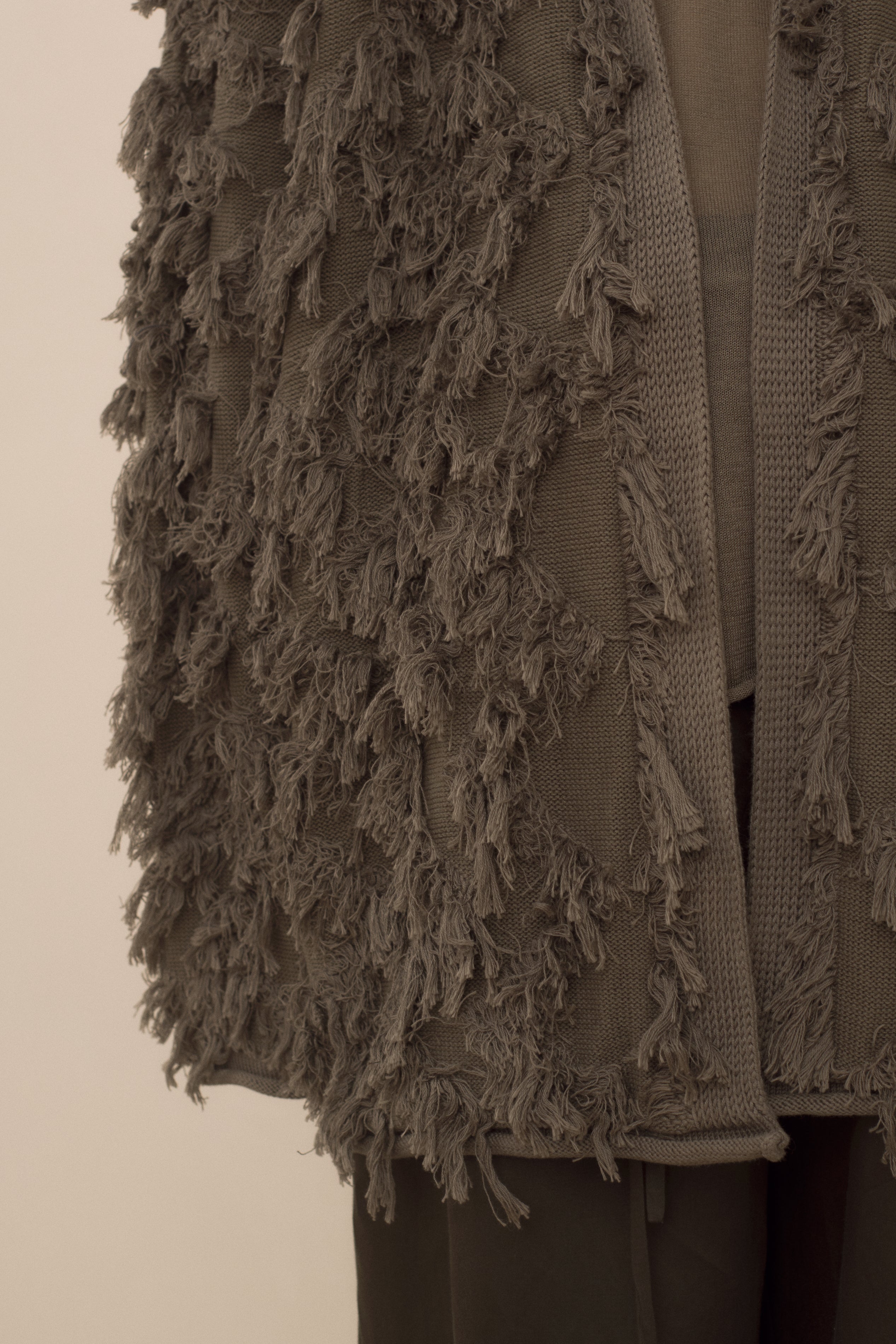 TUFTED CARDIGAN
