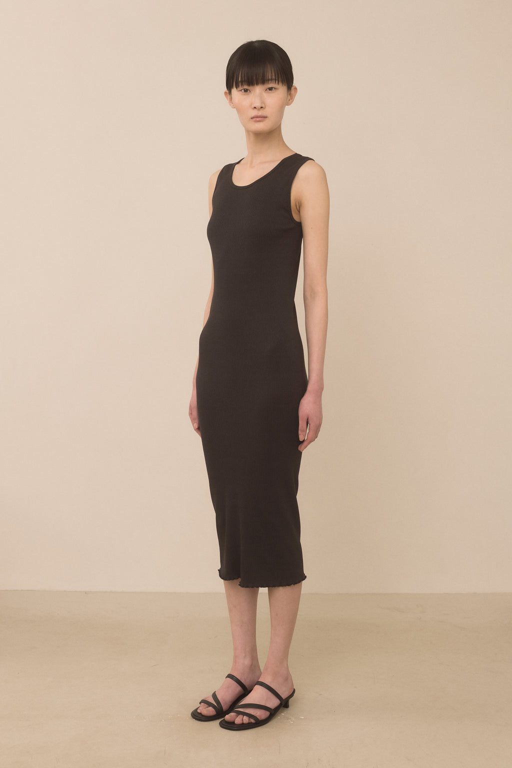 RUFFLE RIB DRESS